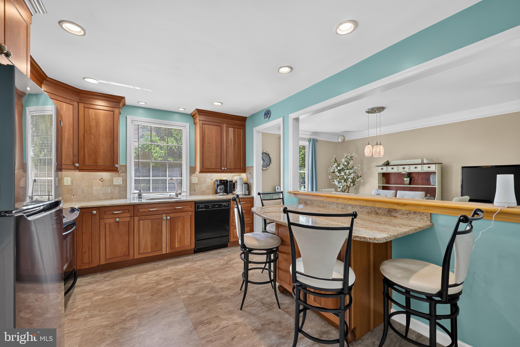 OXFORD GLEN - Residential