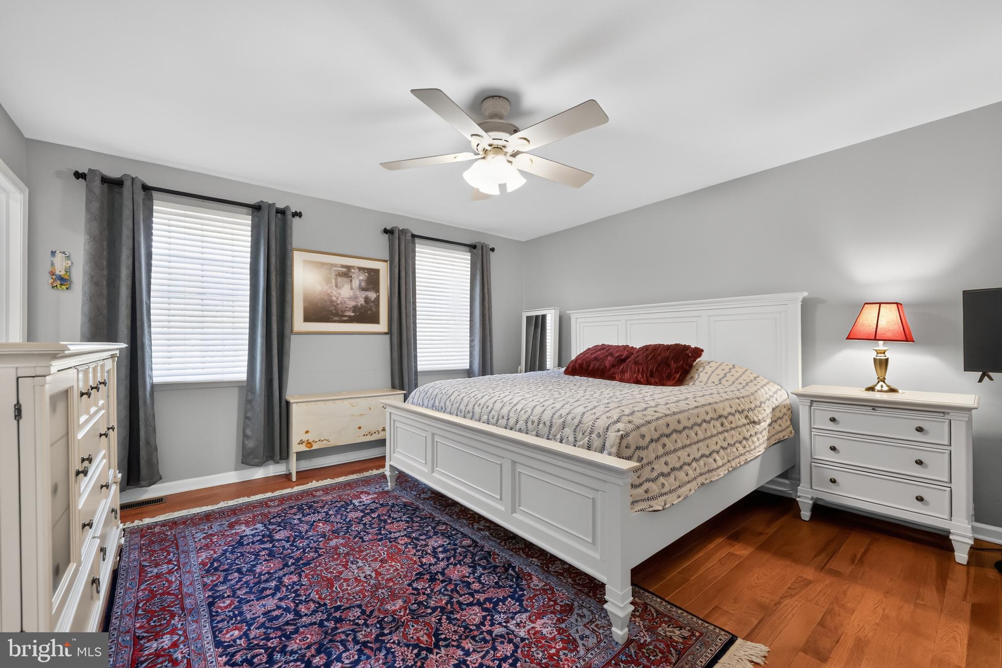 OXFORD GLEN - Residential