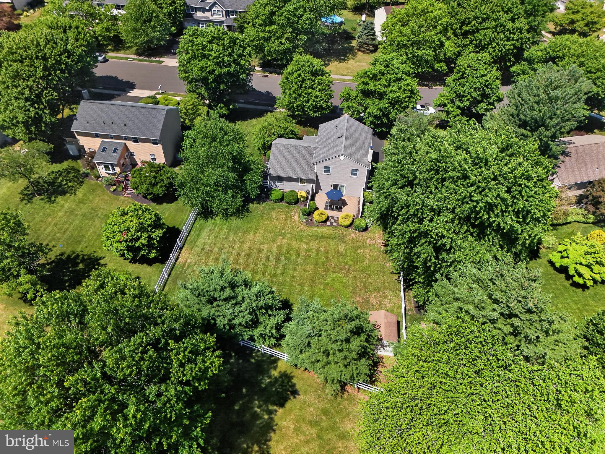 OXFORD GLEN - Residential