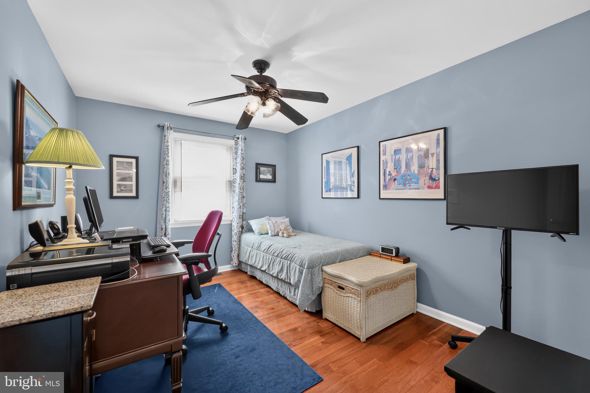 OXFORD GLEN - Residential