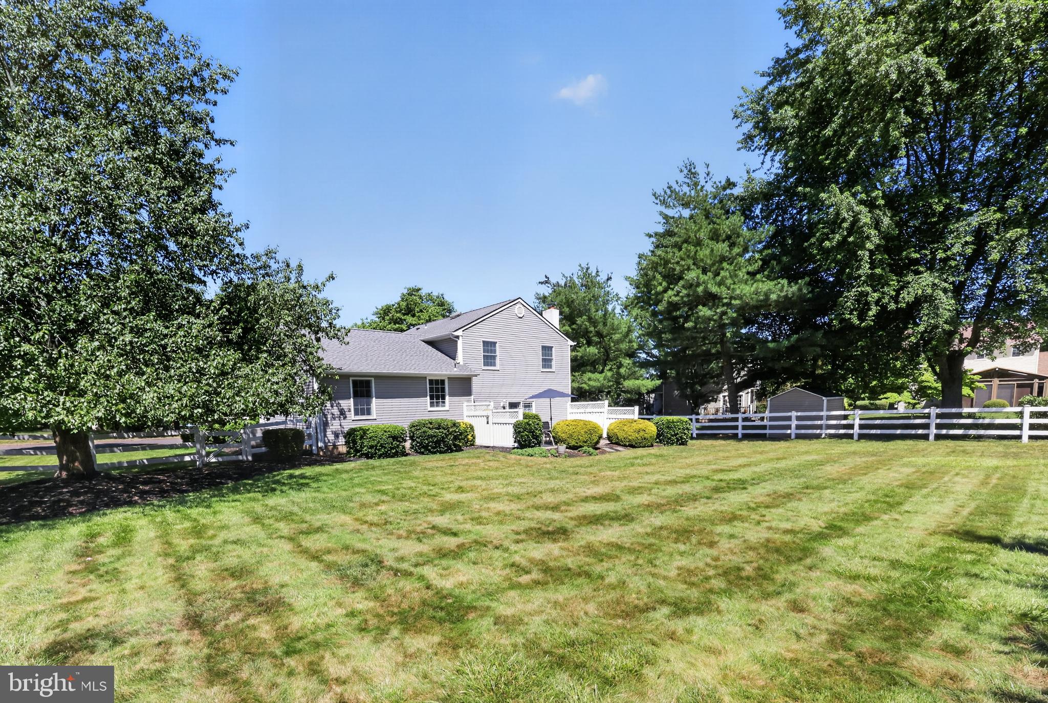 OXFORD GLEN - Residential