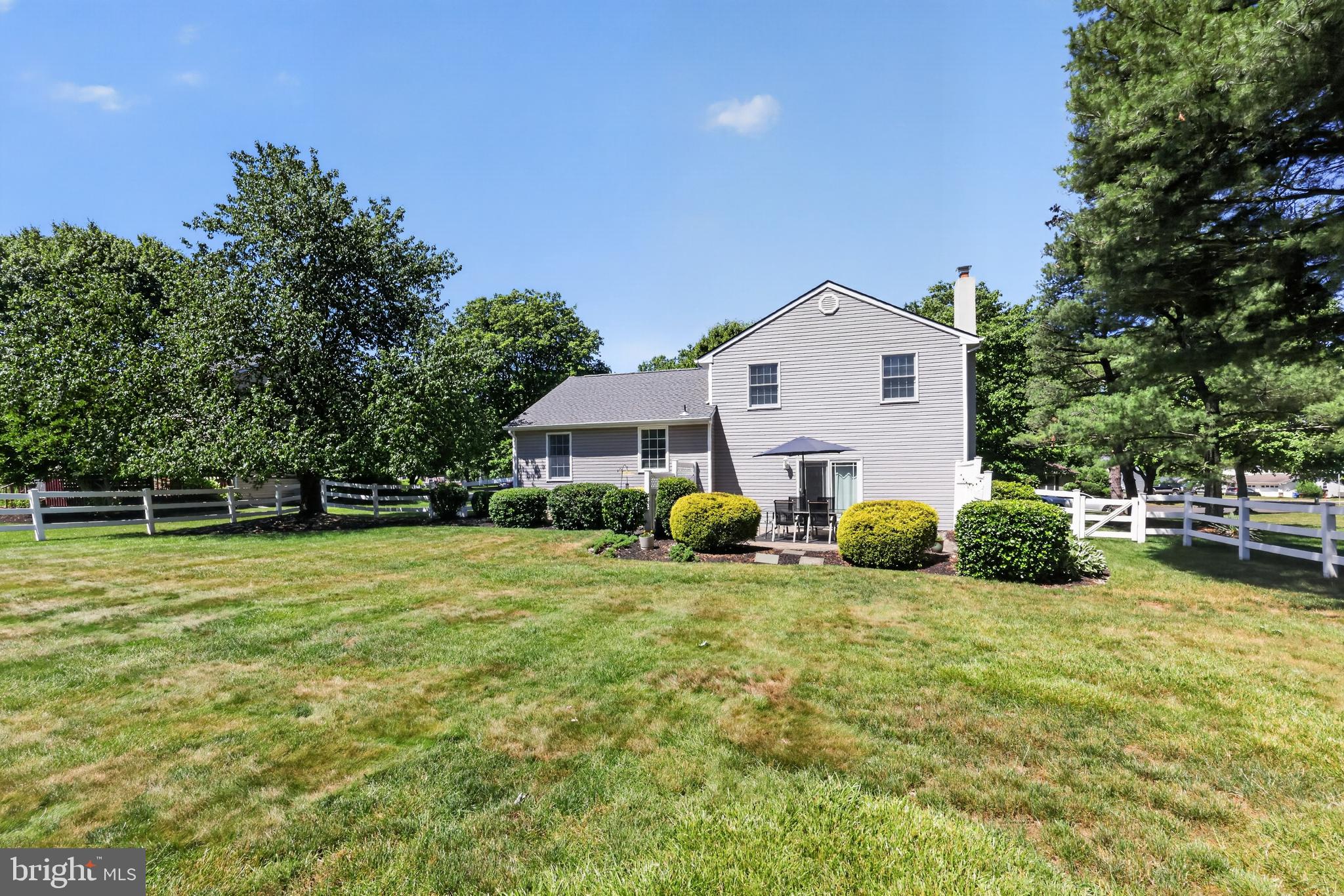 OXFORD GLEN - Residential