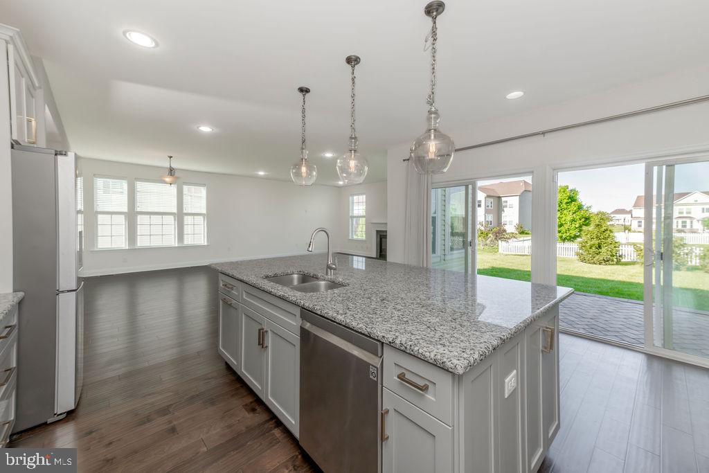 VILLAGE OF BAYBERRY - Residential