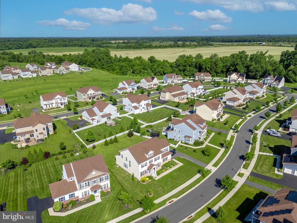 VILLAGE OF BAYBERRY - Residential