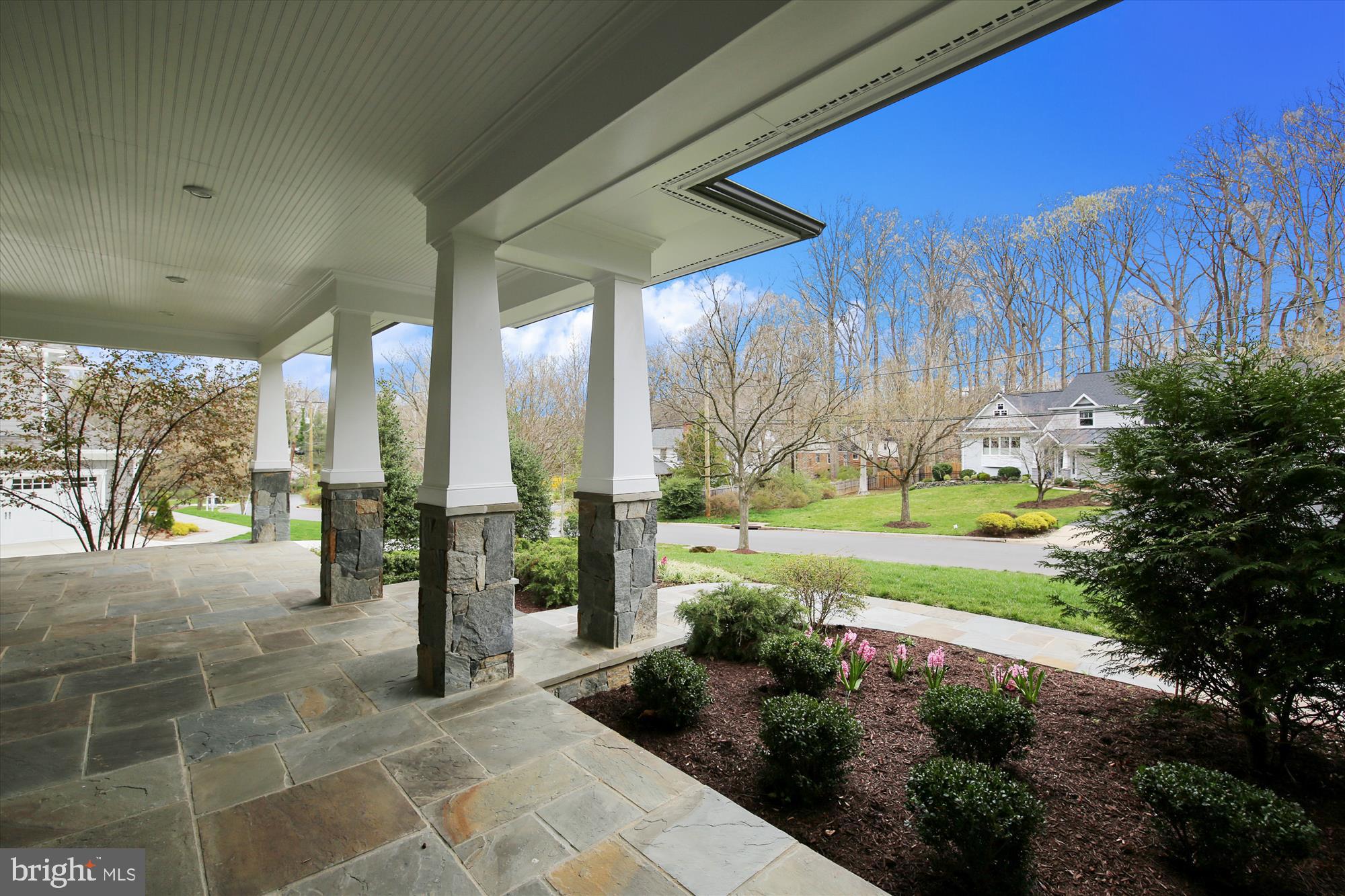 LYBROOK - Residential