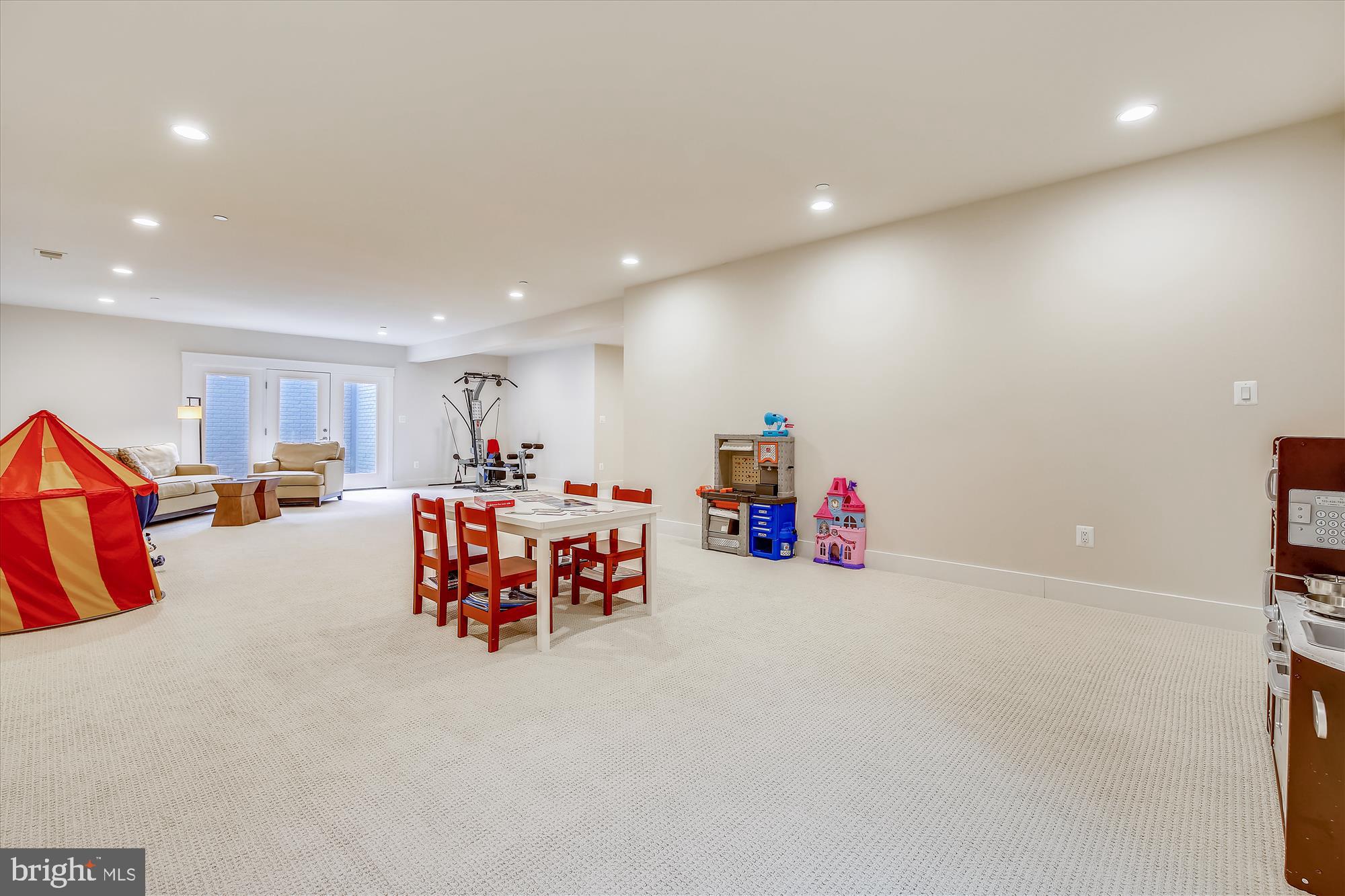 LYBROOK - Residential