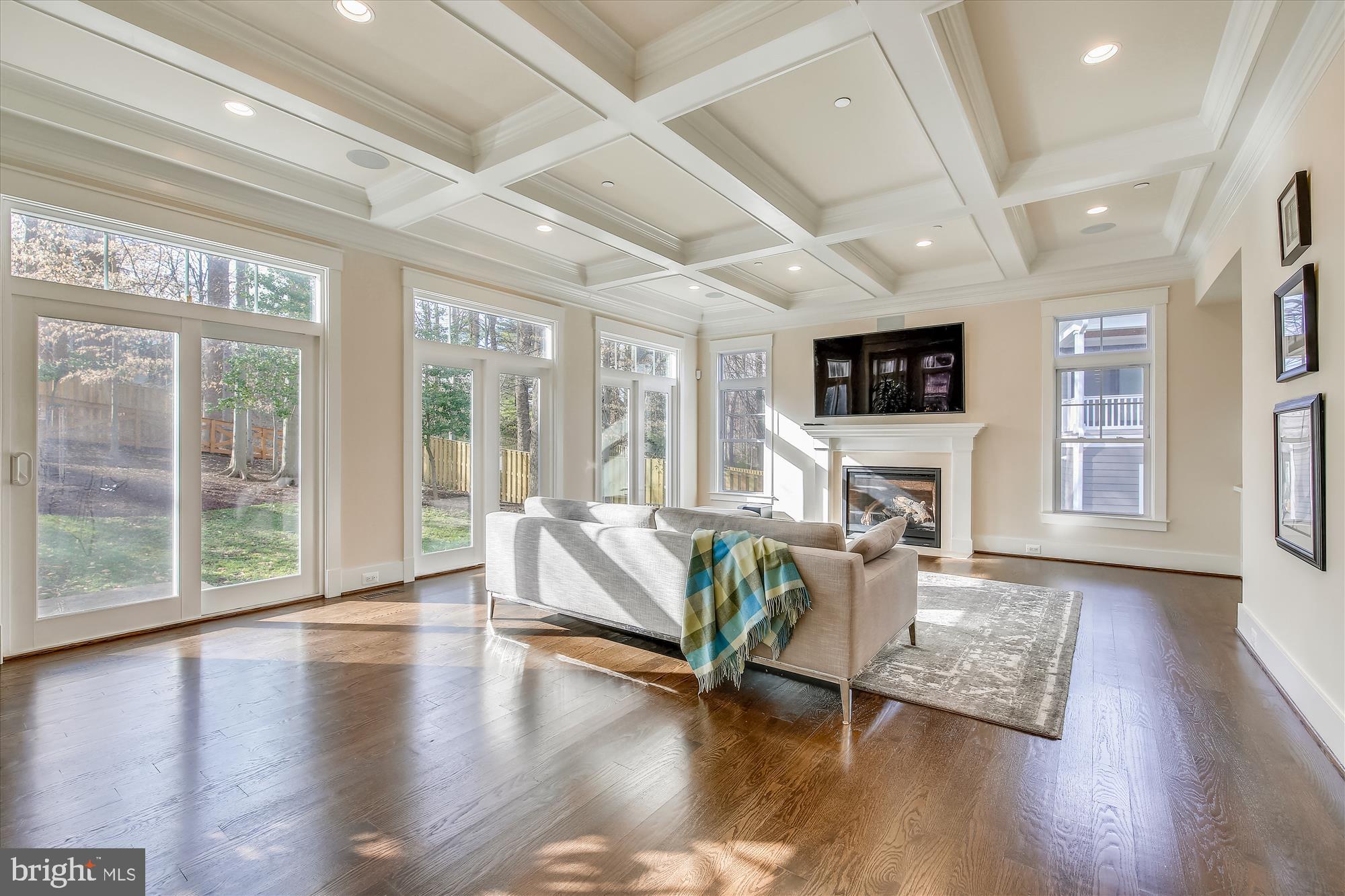 LYBROOK - Residential