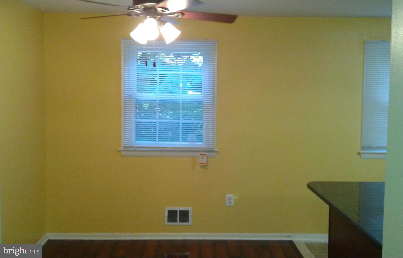 BEECHWOOD SQUARE - Residential Lease