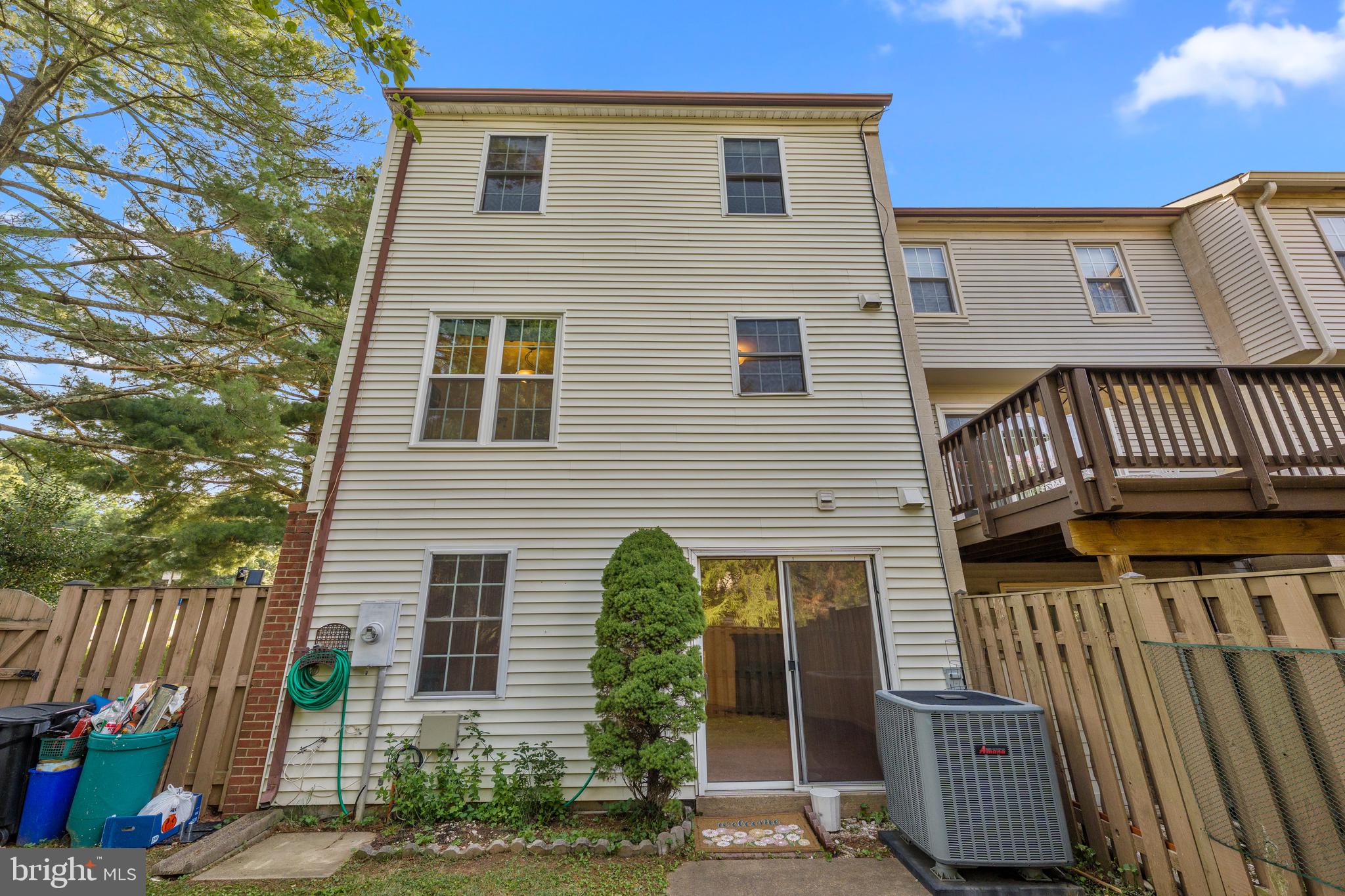 DUNN LORING VILLAGE - Residential