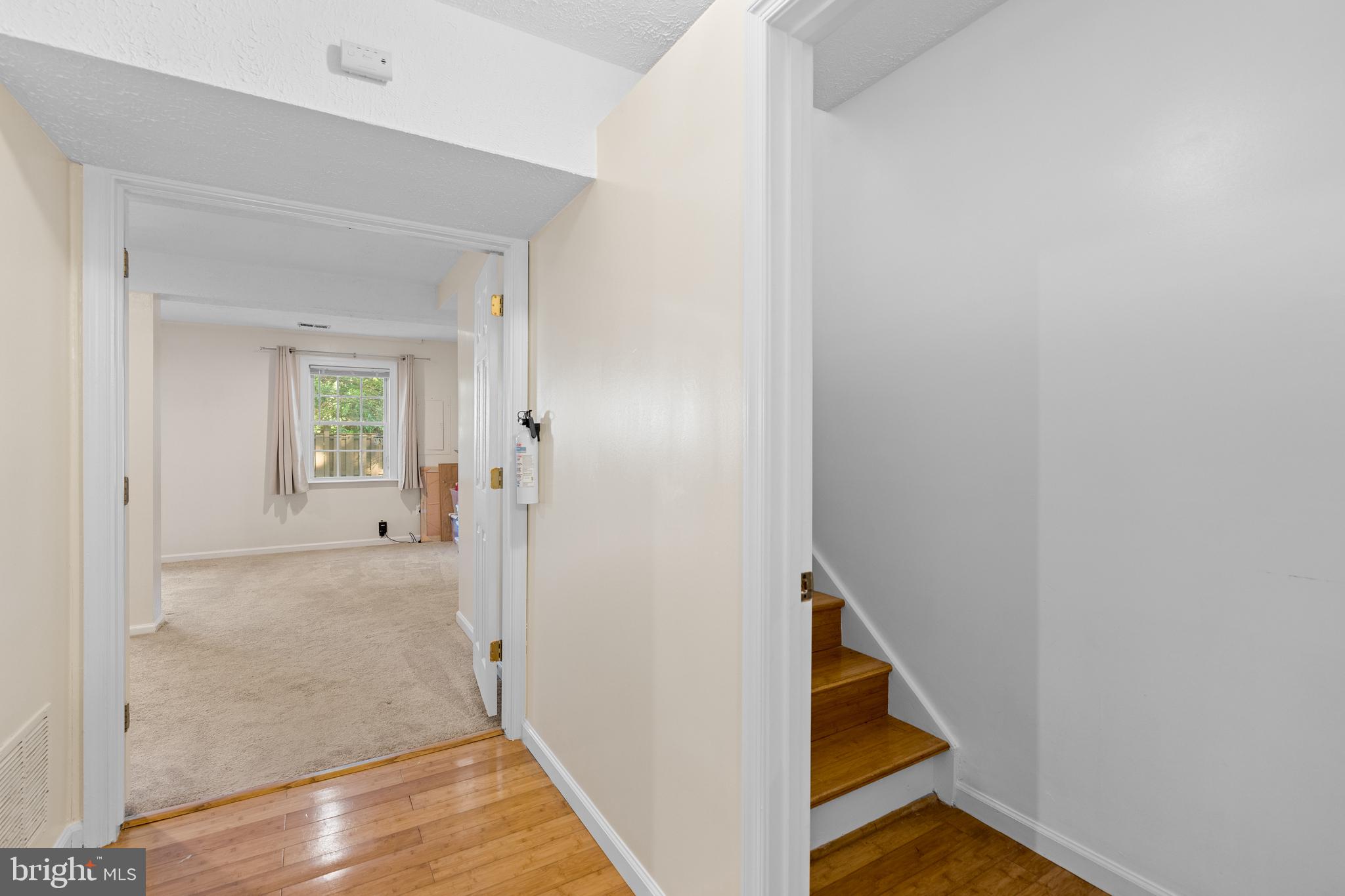 DUNN LORING VILLAGE - Residential