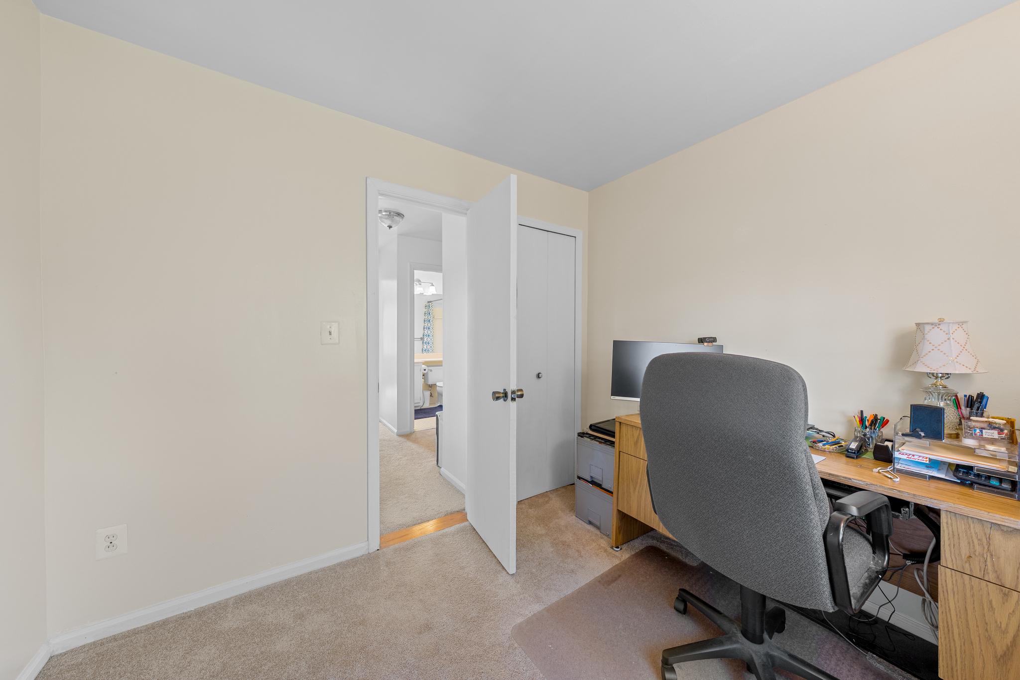 DUNN LORING VILLAGE - Residential