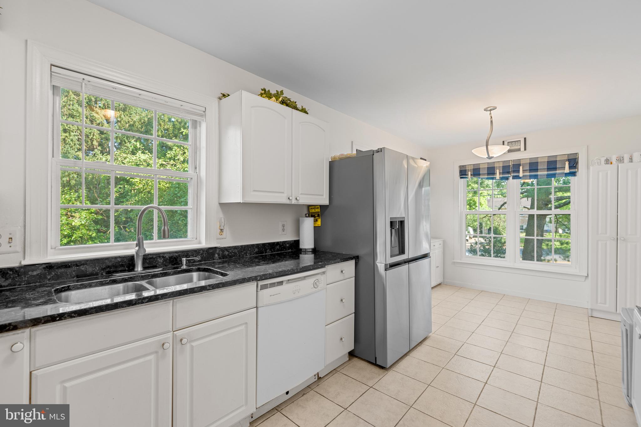DUNN LORING VILLAGE - Residential