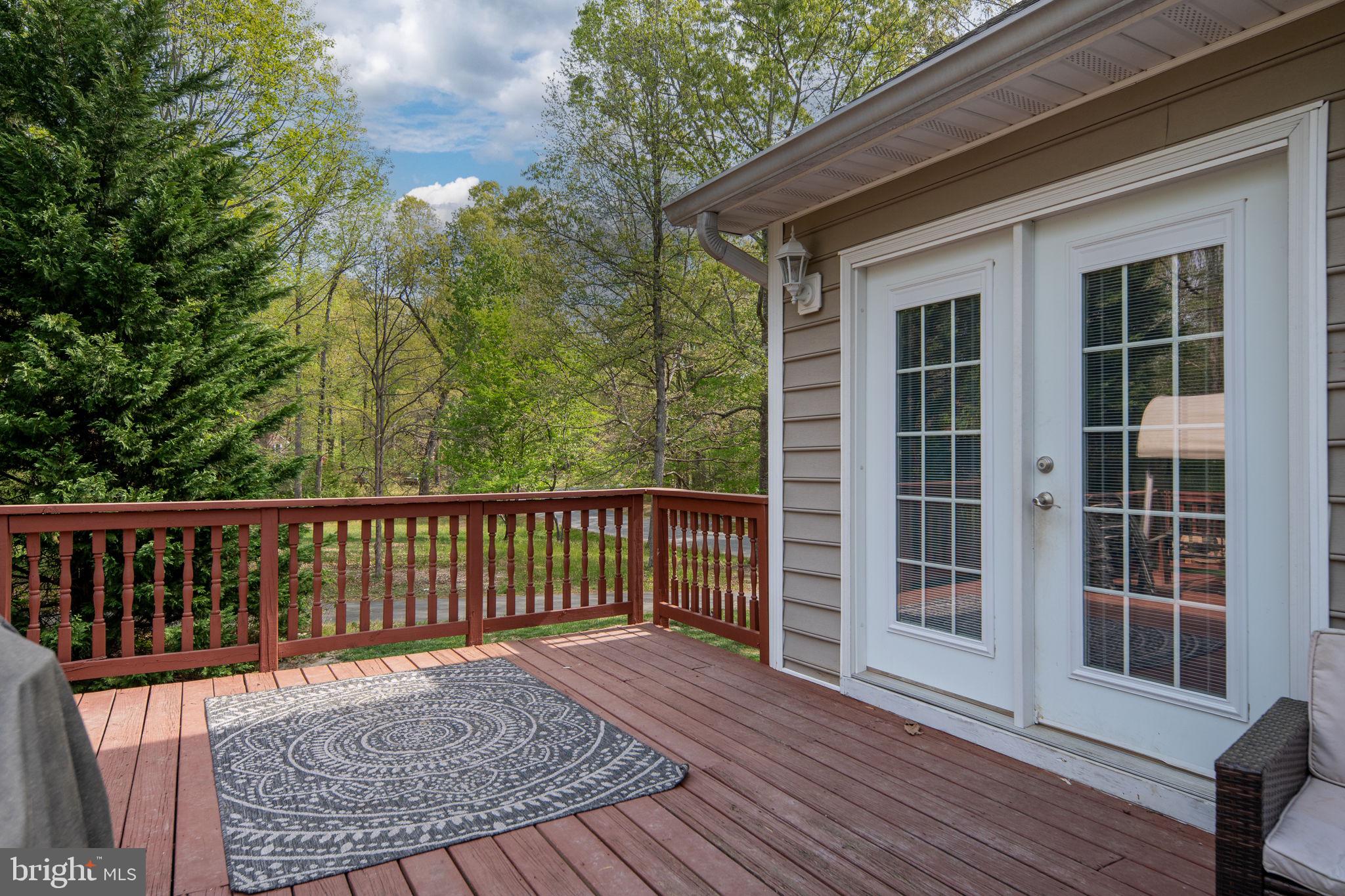 SHADE TREE - Residential