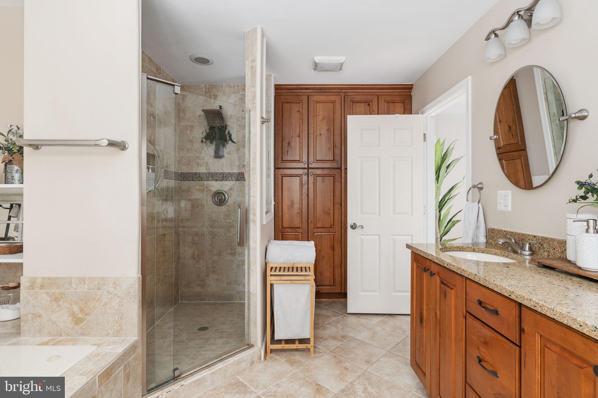 SHADE TREE - Residential