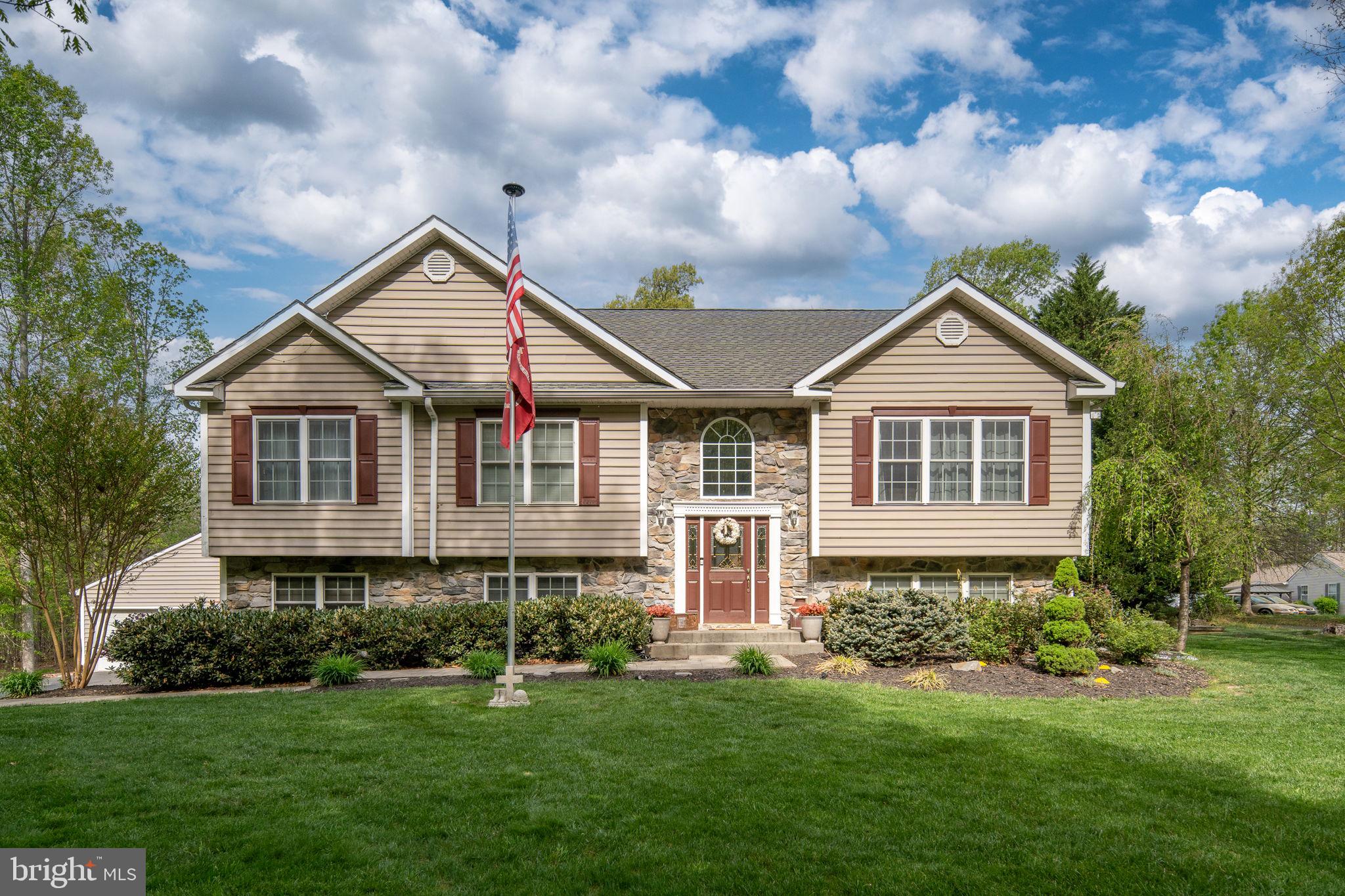 SHADE TREE - Residential