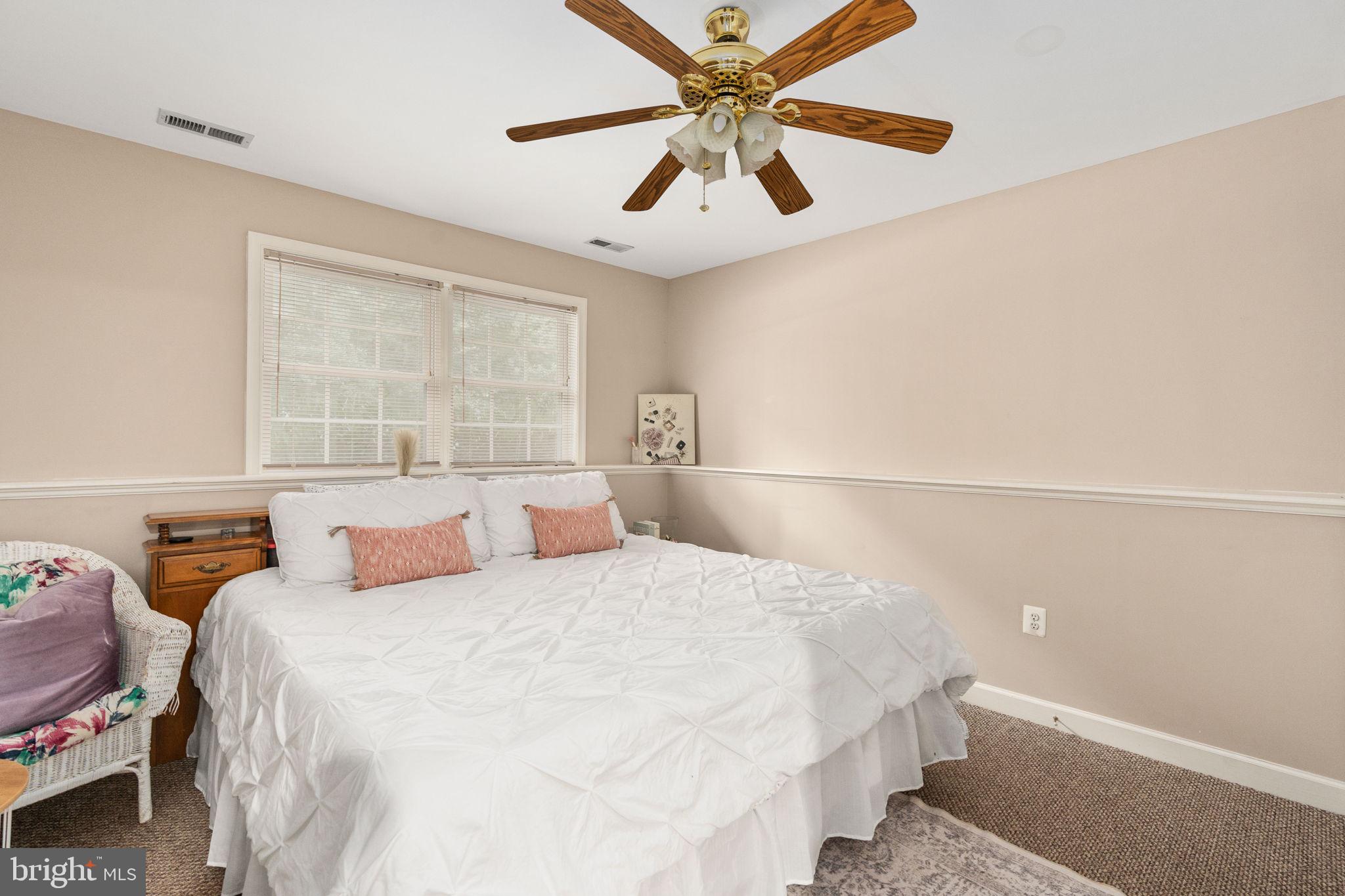 SHADE TREE - Residential
