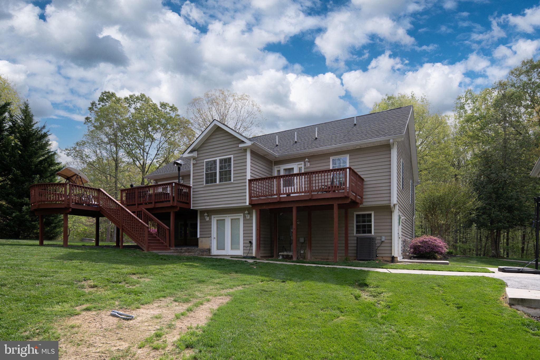 SHADE TREE - Residential