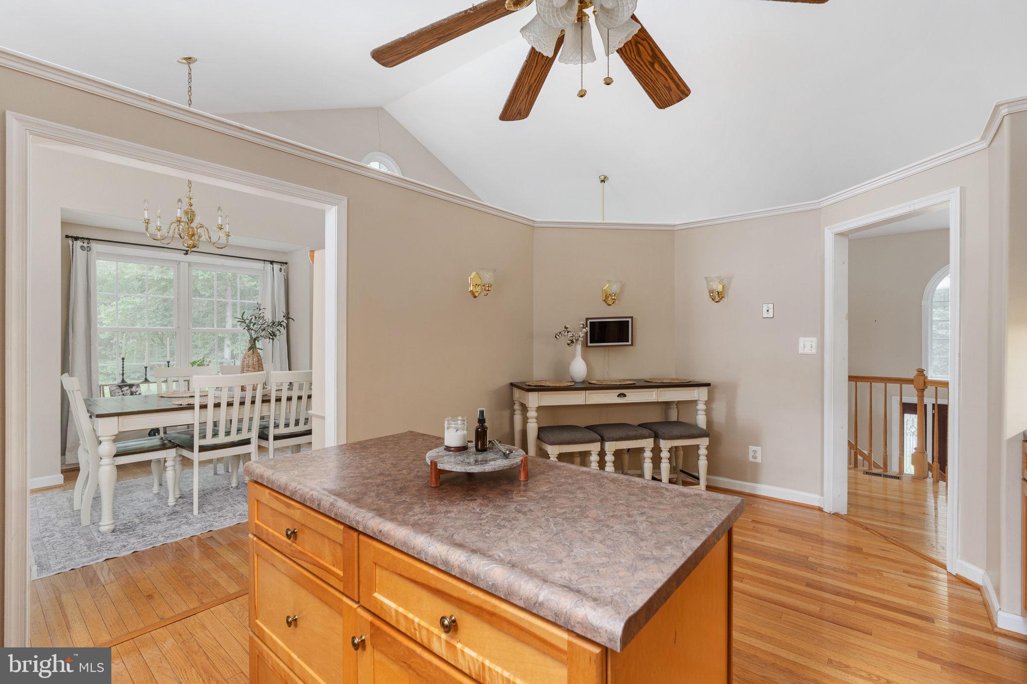 SHADE TREE - Residential