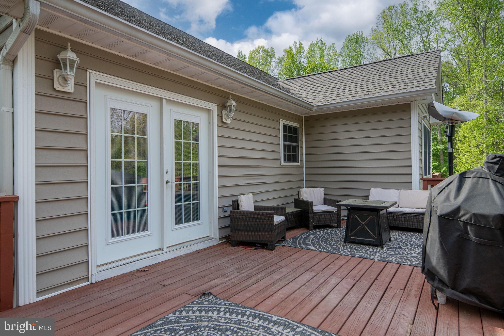 SHADE TREE - Residential