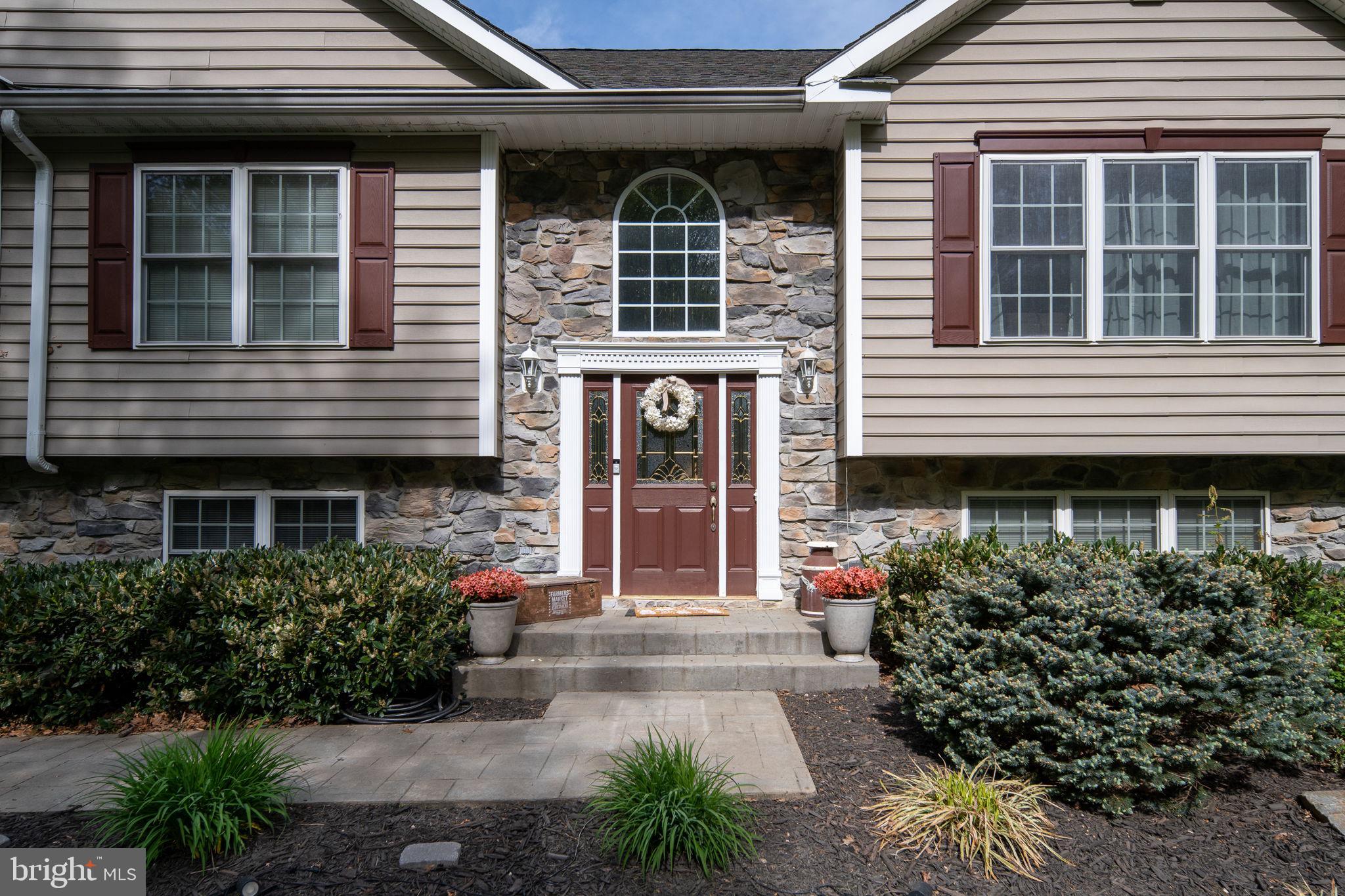 SHADE TREE - Residential