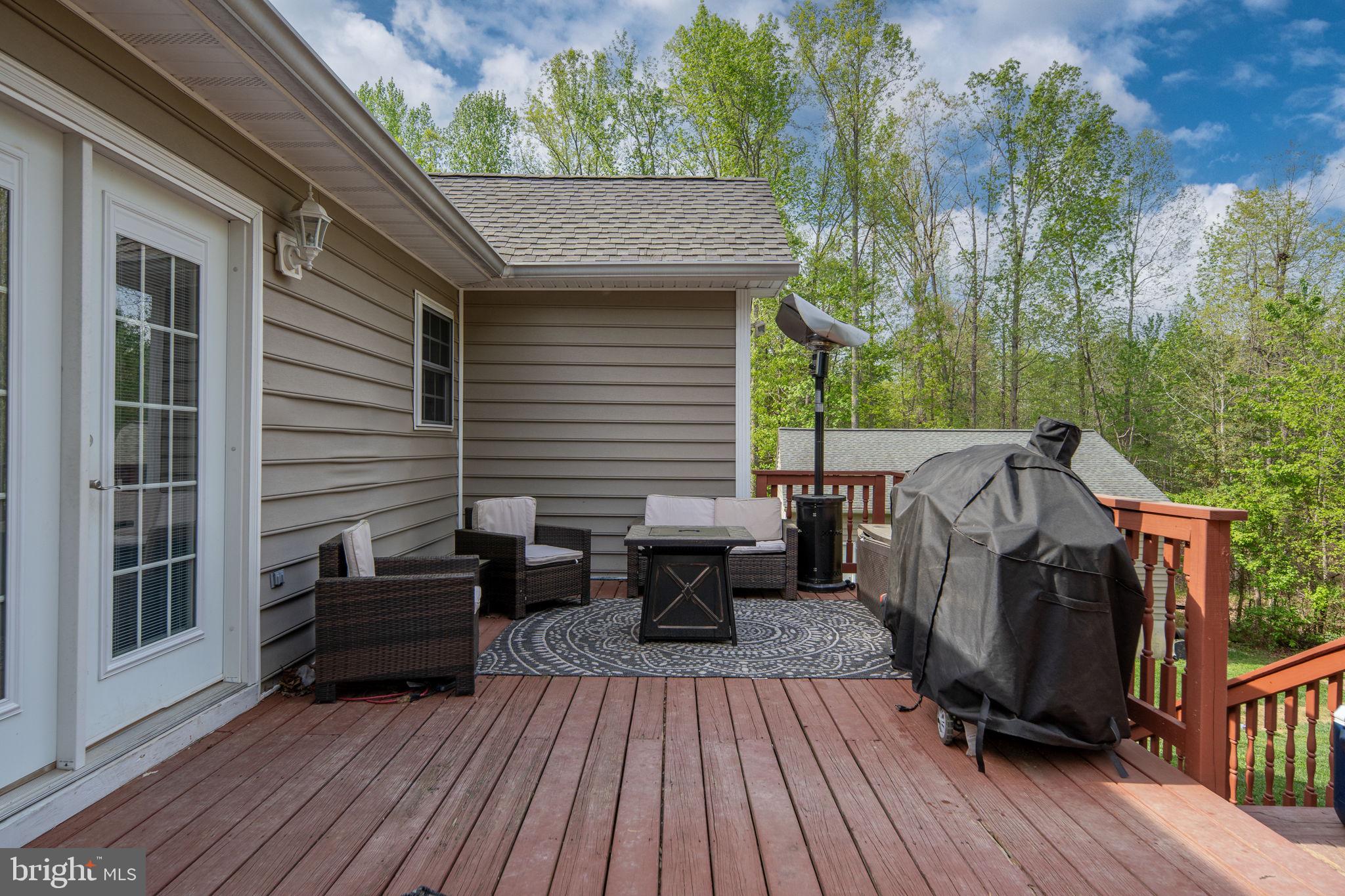SHADE TREE - Residential
