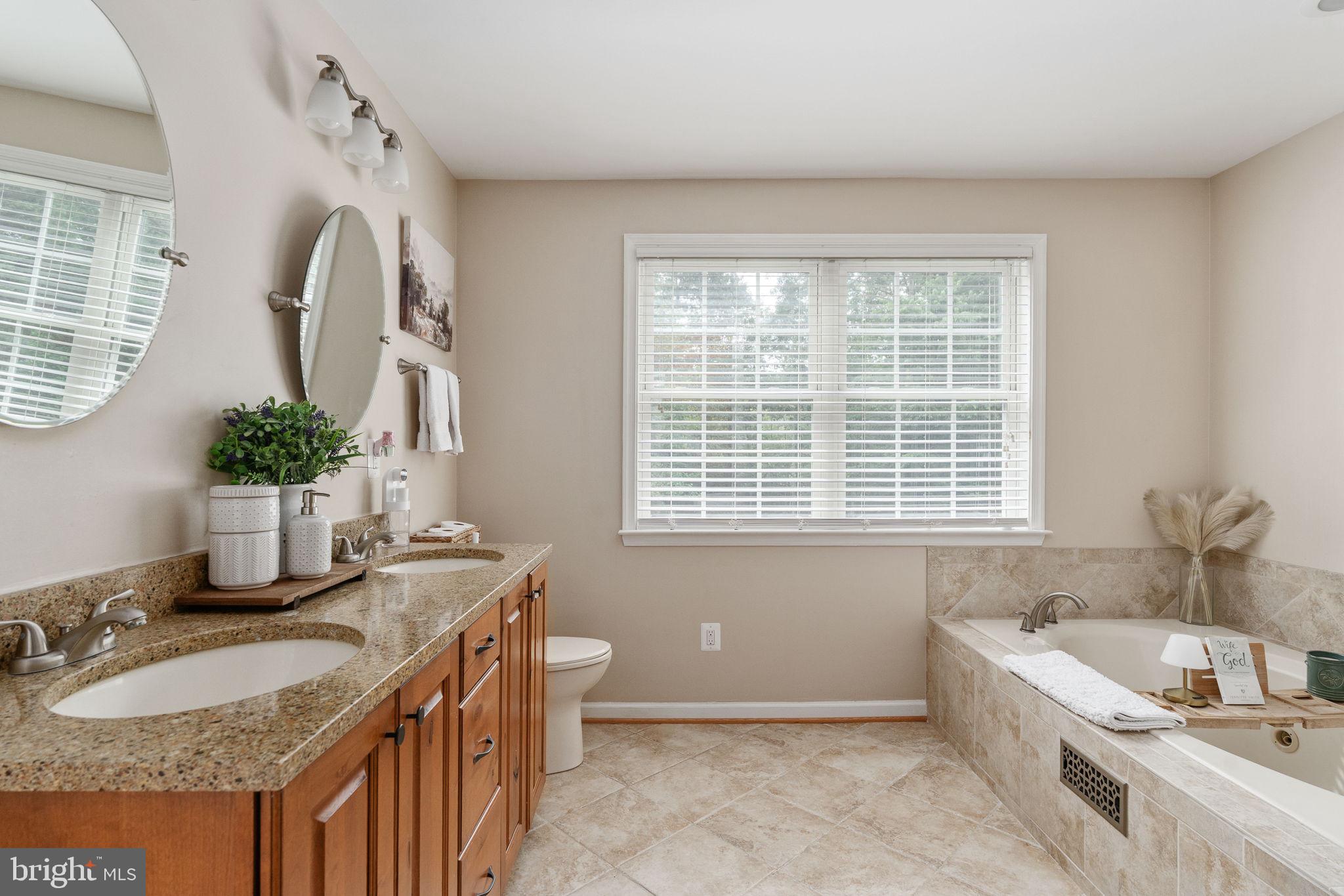 SHADE TREE - Residential