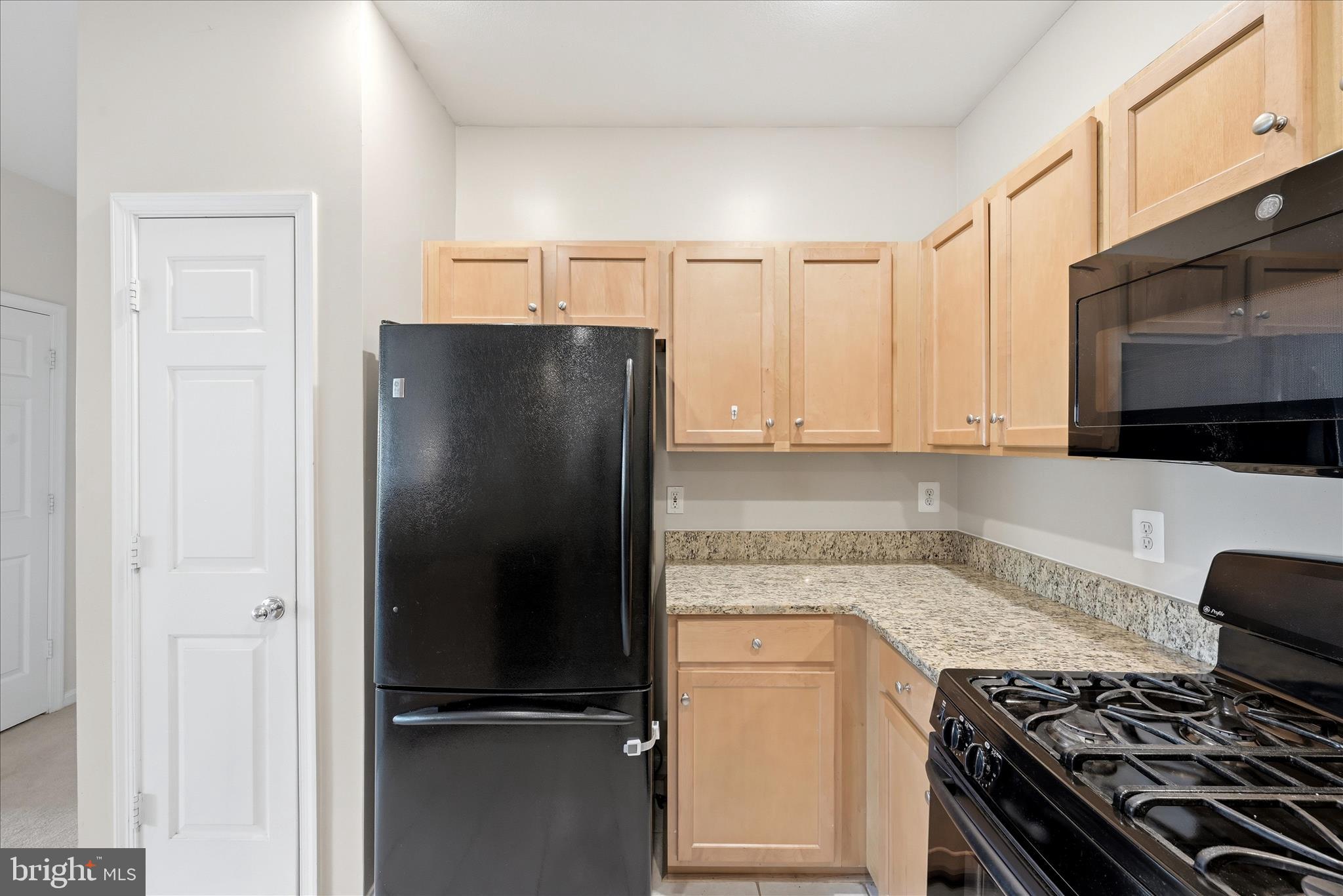 STONEGATE AT FAIRCREST - Residential