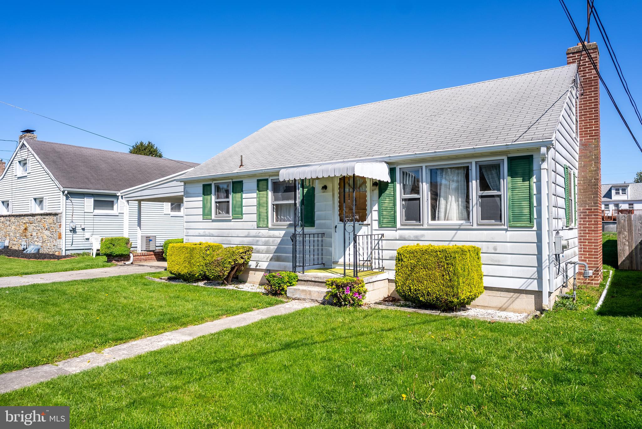 Adorable & affordable single family home in South Western schools! Bring your vision and make this cape cod your own! Offering 2 bedrooms with a possible third on the second floor, 1 bath bath, Carport, Hardwood flooring, & a spacious + flat back yard. So much potential here, don't miss out!