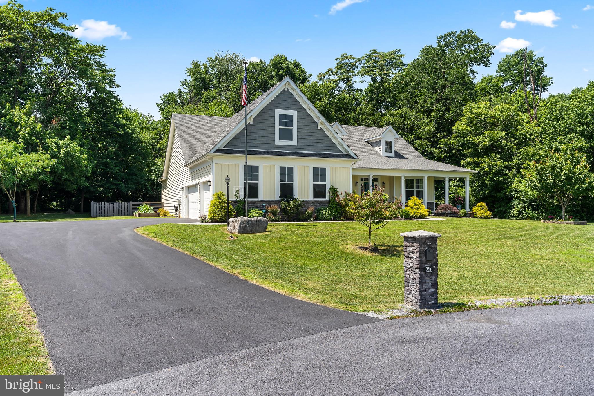 LITTLE GEORGETOWN ESTATES - Residential