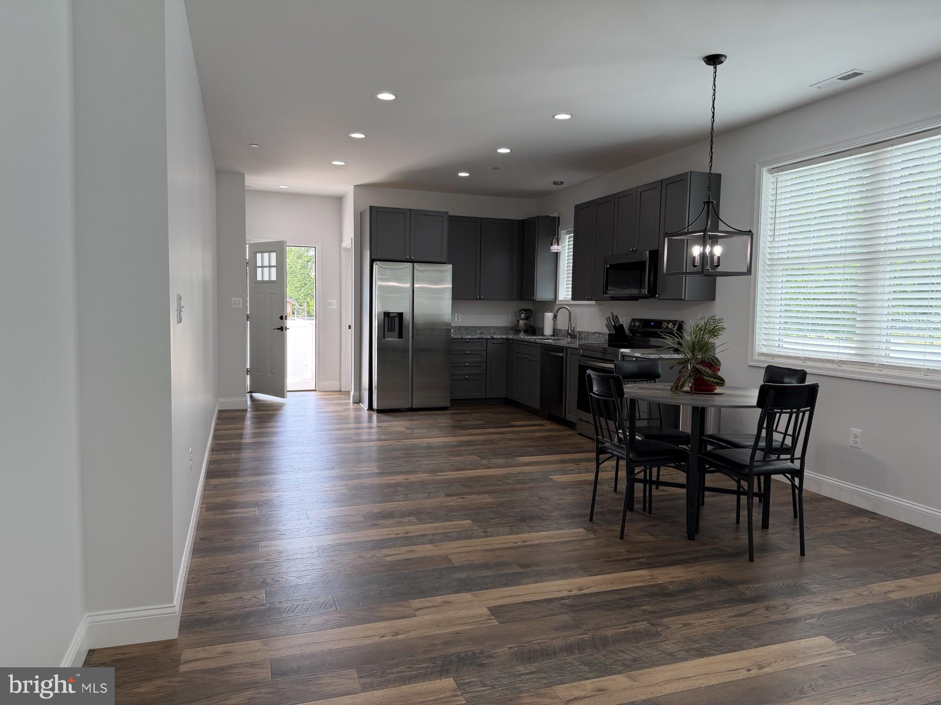 TOWN OF GREENSBORO - Residential
