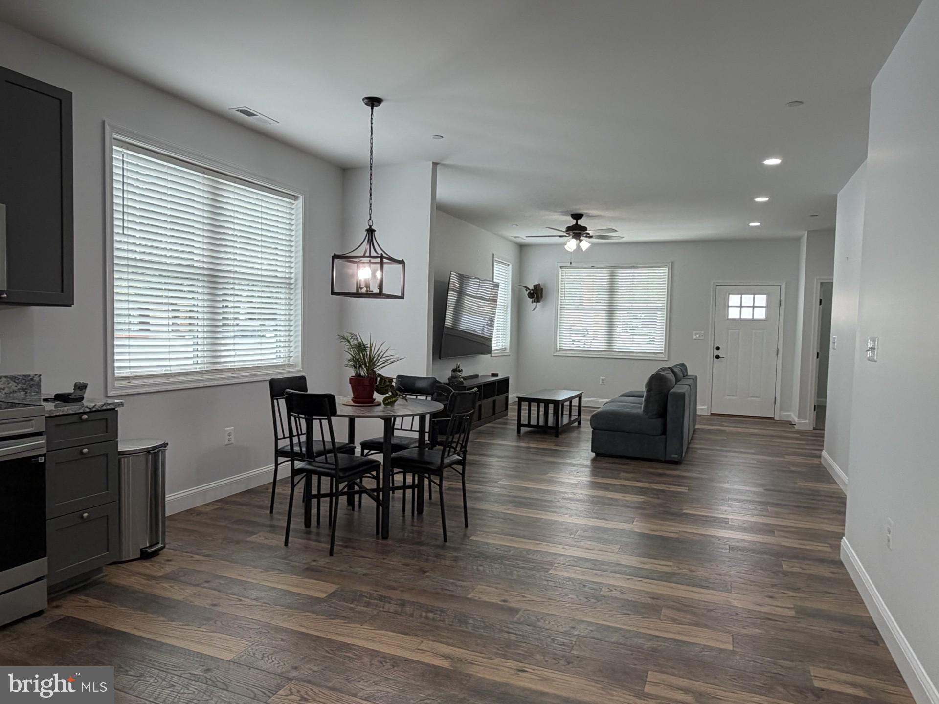 TOWN OF GREENSBORO - Residential