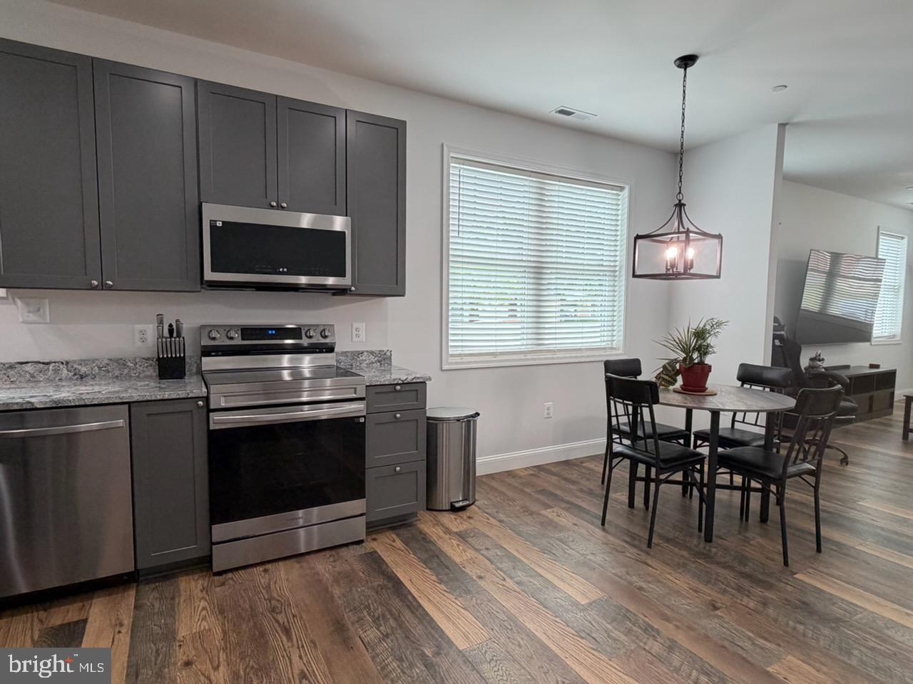 TOWN OF GREENSBORO - Residential