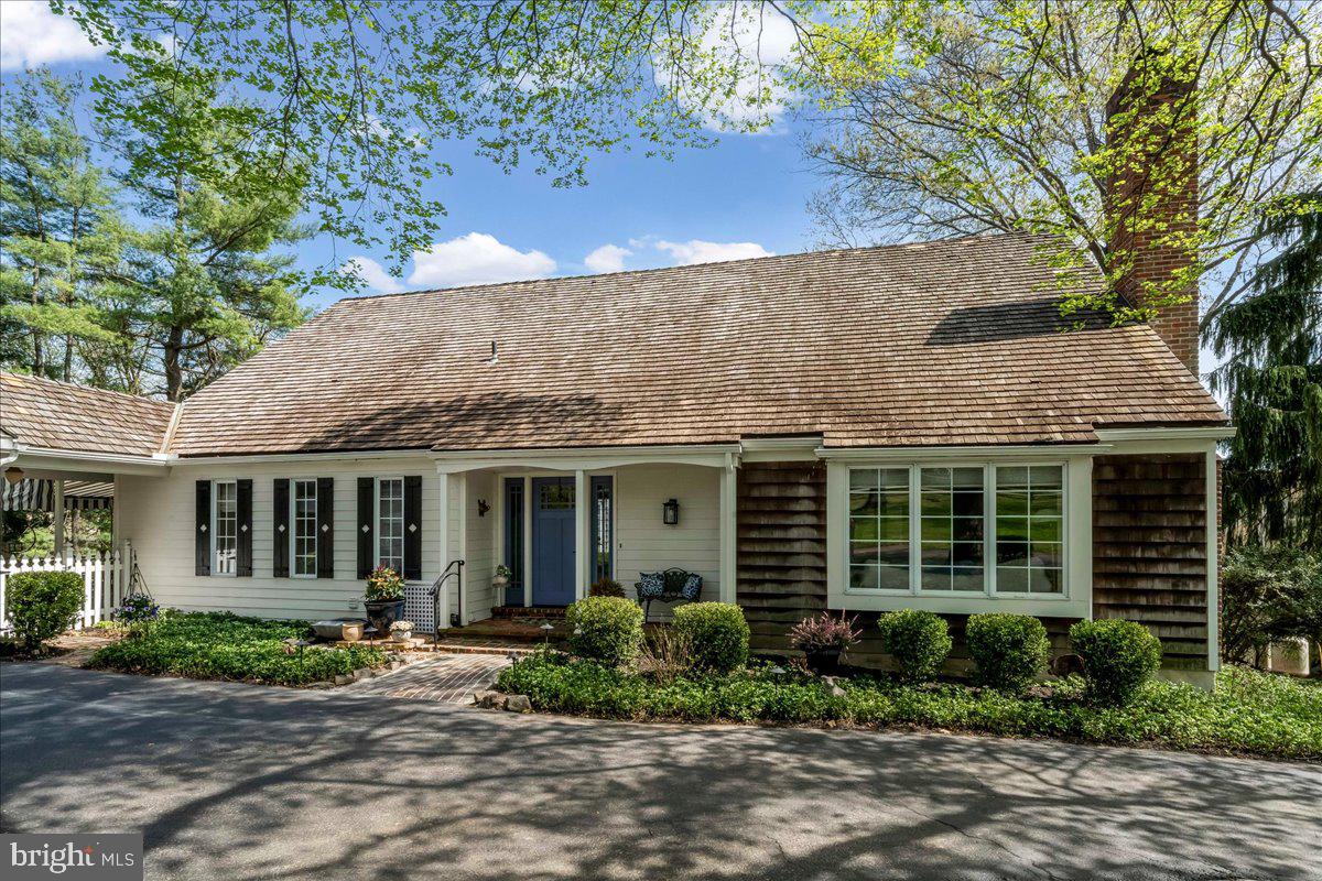 STONEGATE - Residential