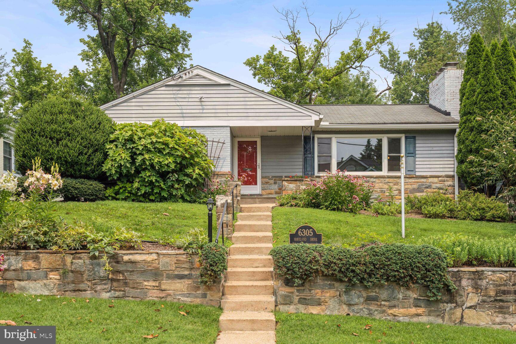 WOODBURN - Residential