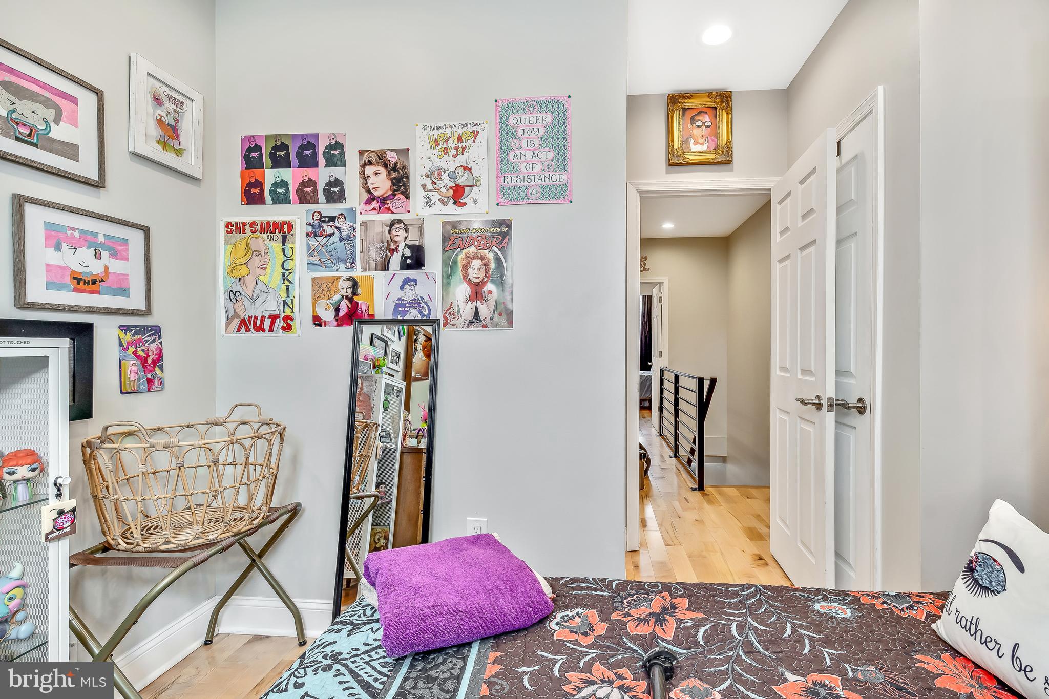 GIRARD ESTATES - Residential