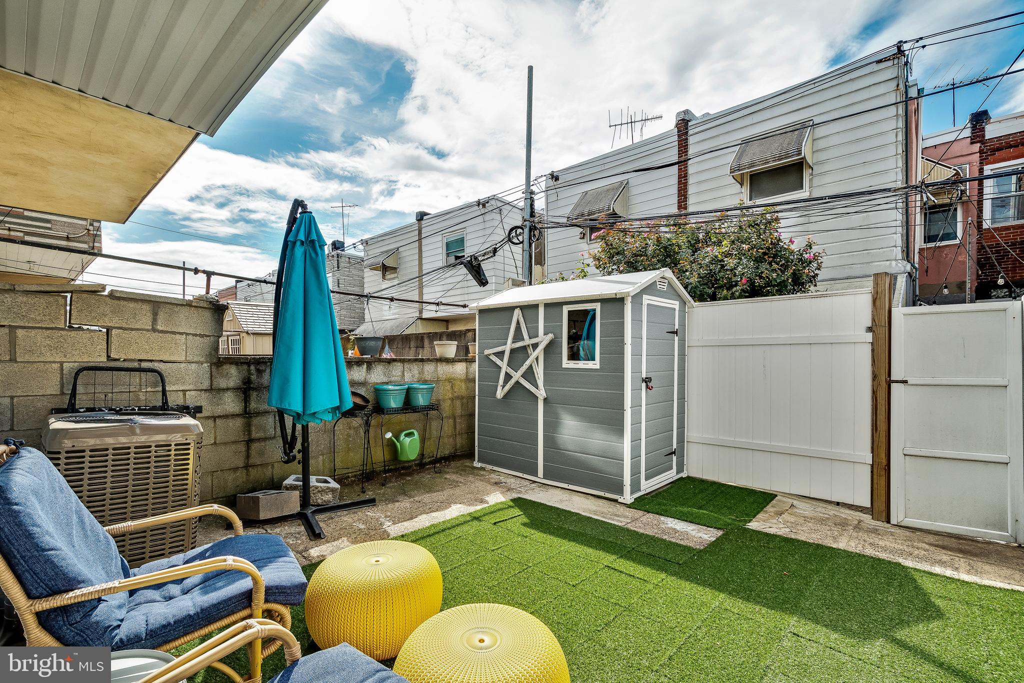 GIRARD ESTATES - Residential