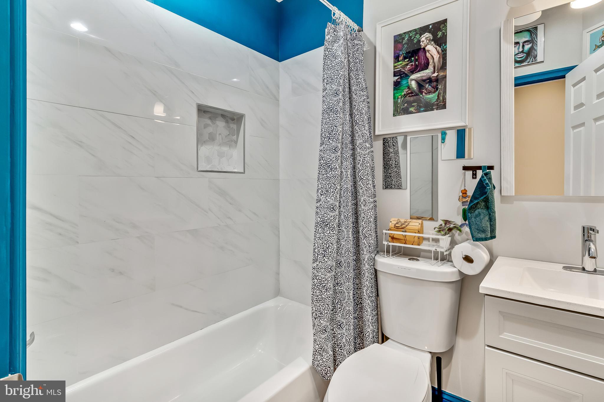 GIRARD ESTATES - Residential