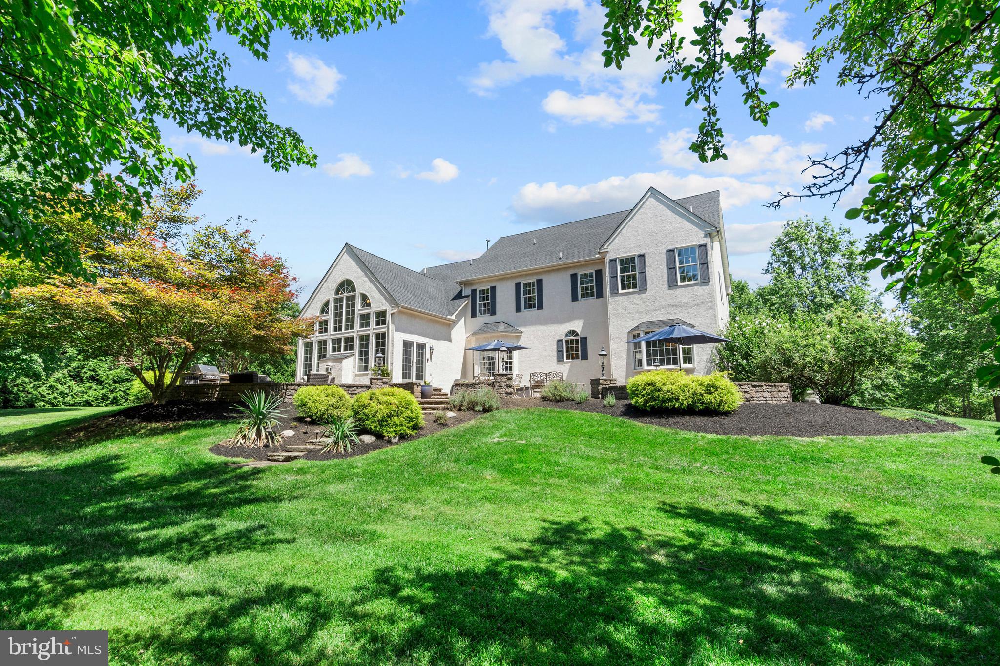 WOODED POND - Residential