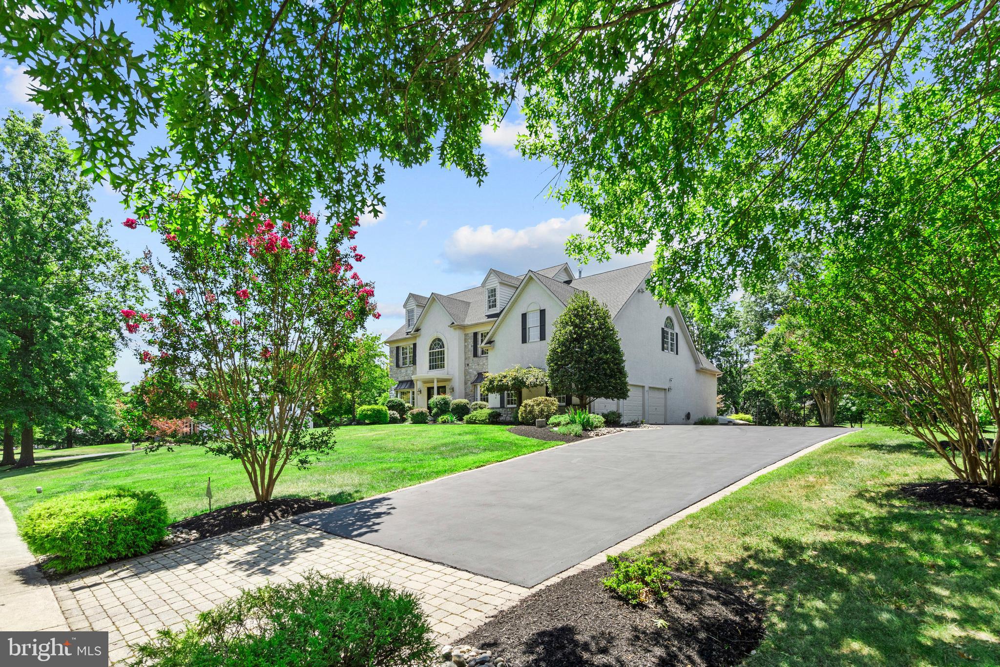 WOODED POND - Residential