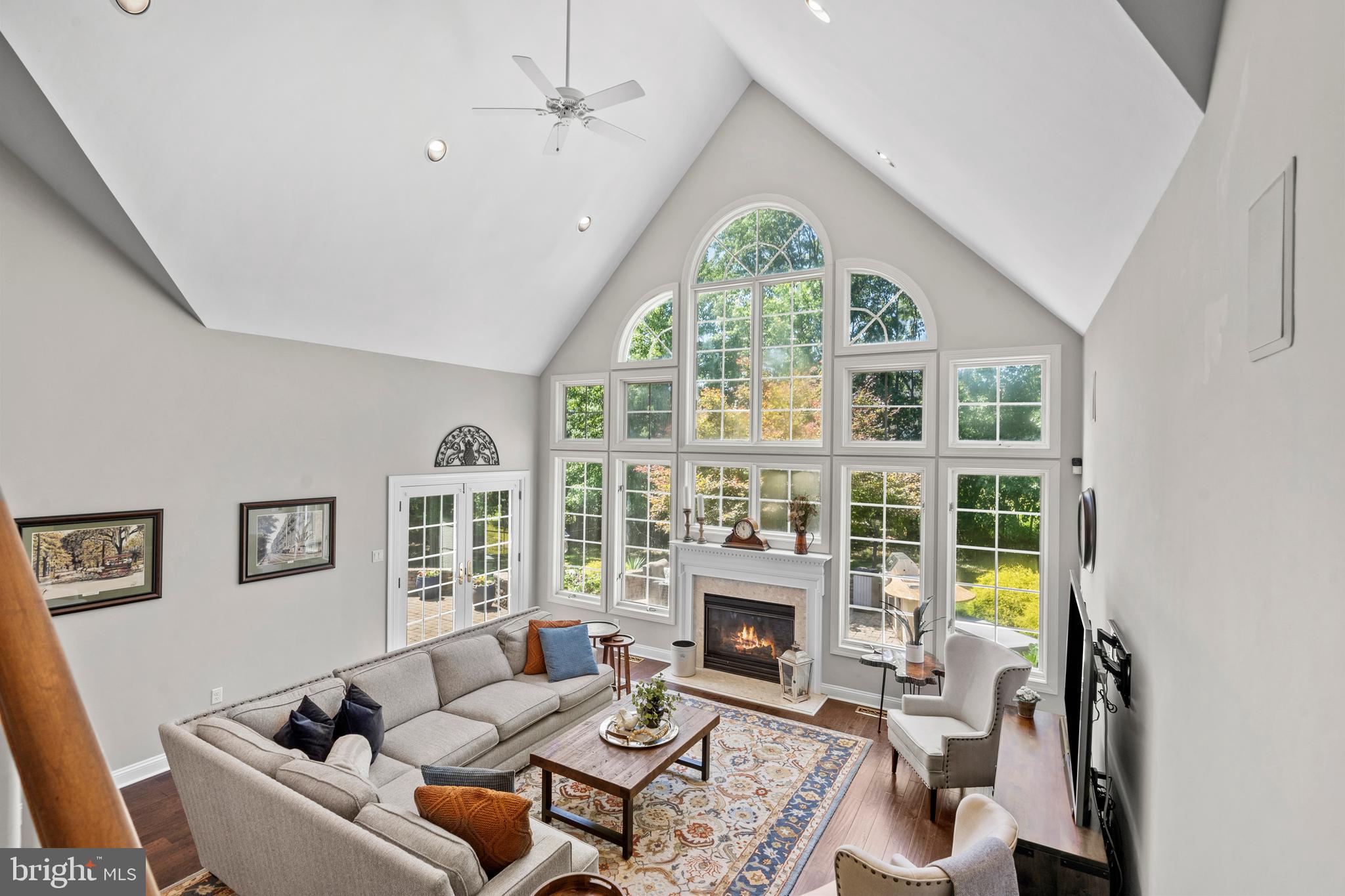 WOODED POND - Residential