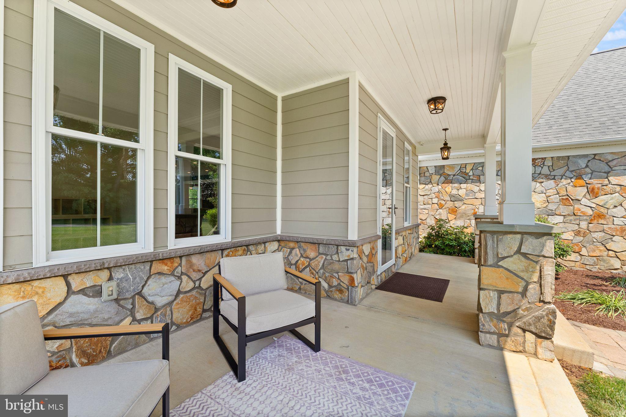 MOORCONES - Residential