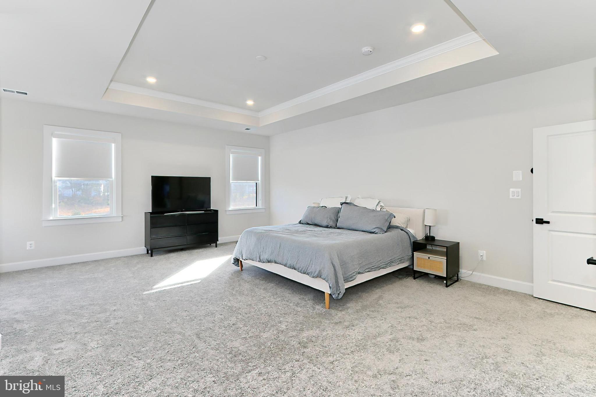 VIRGINIA CROSSING - Residential