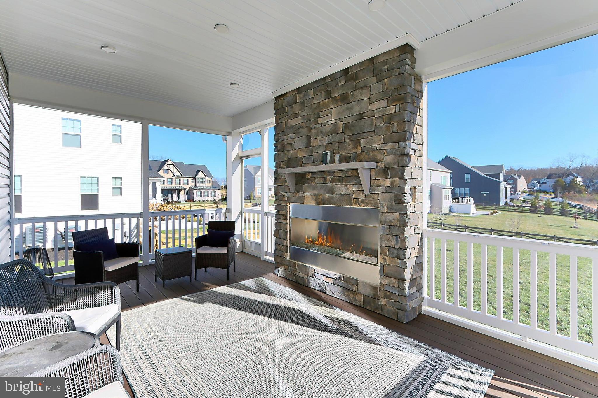 VIRGINIA CROSSING - Residential
