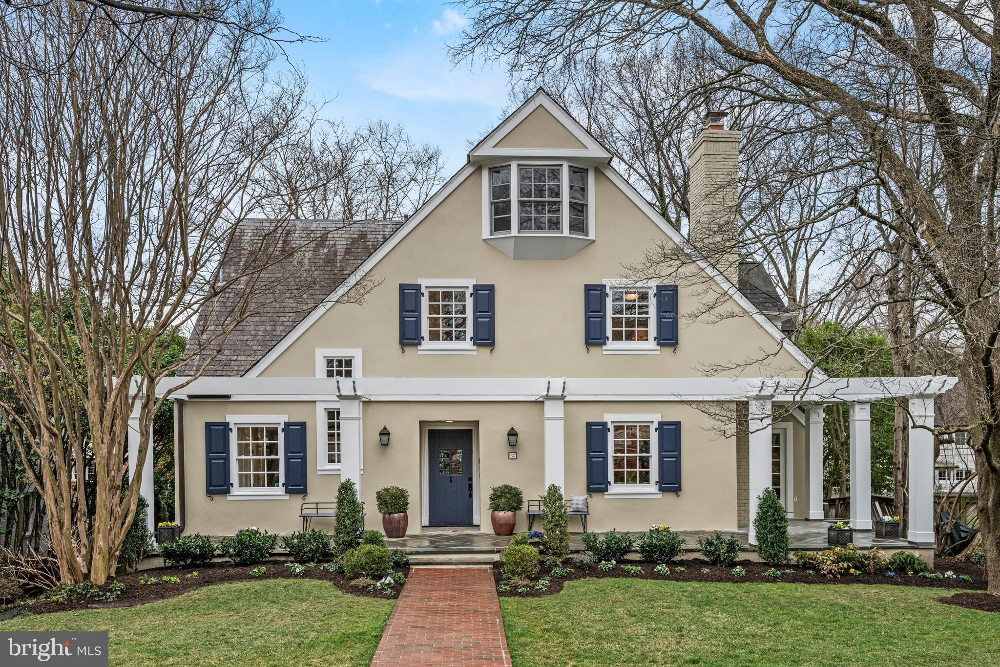 CHEVY CHASE VILLAGE - Residential