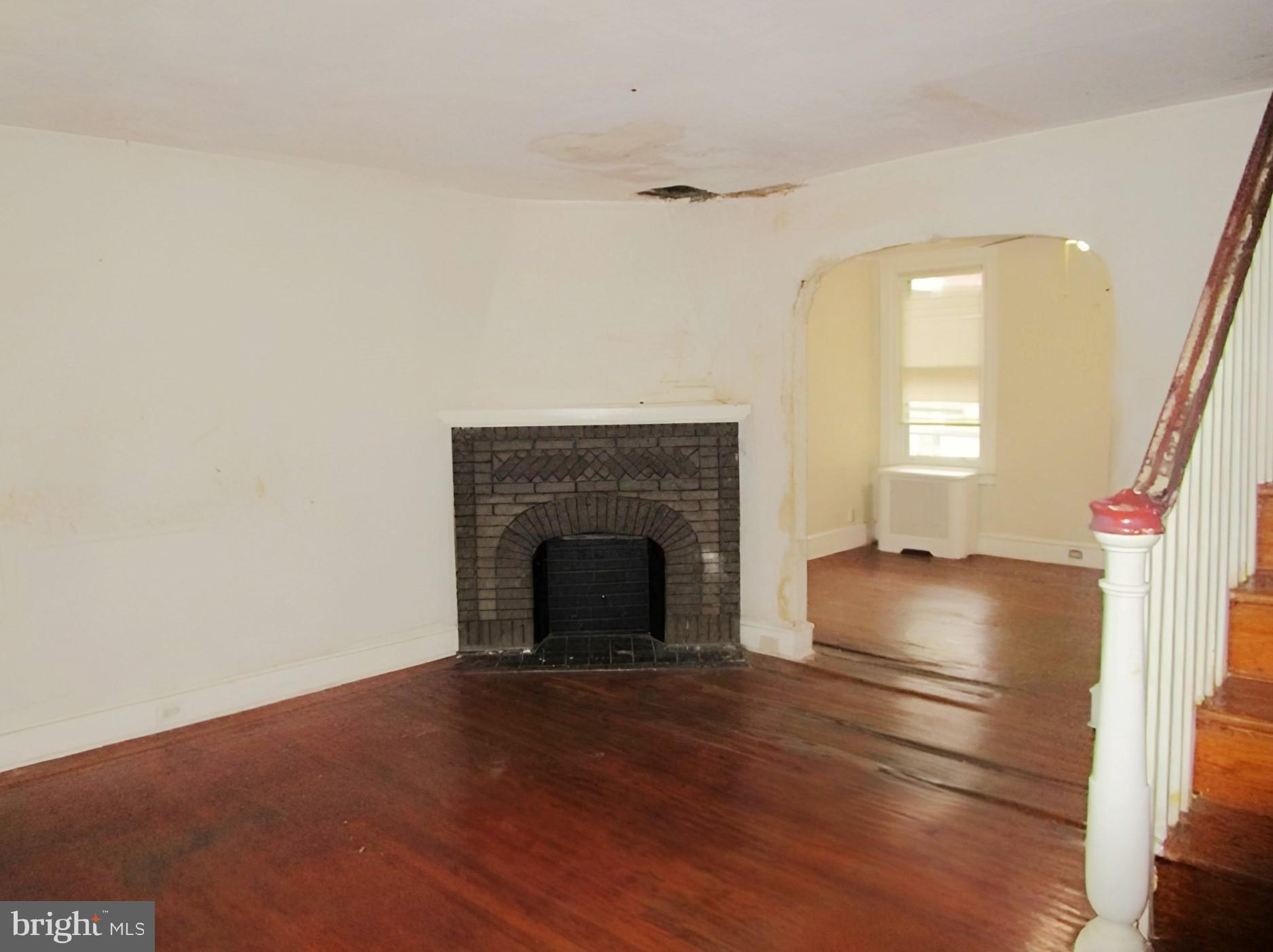 FERN ROCK - Residential