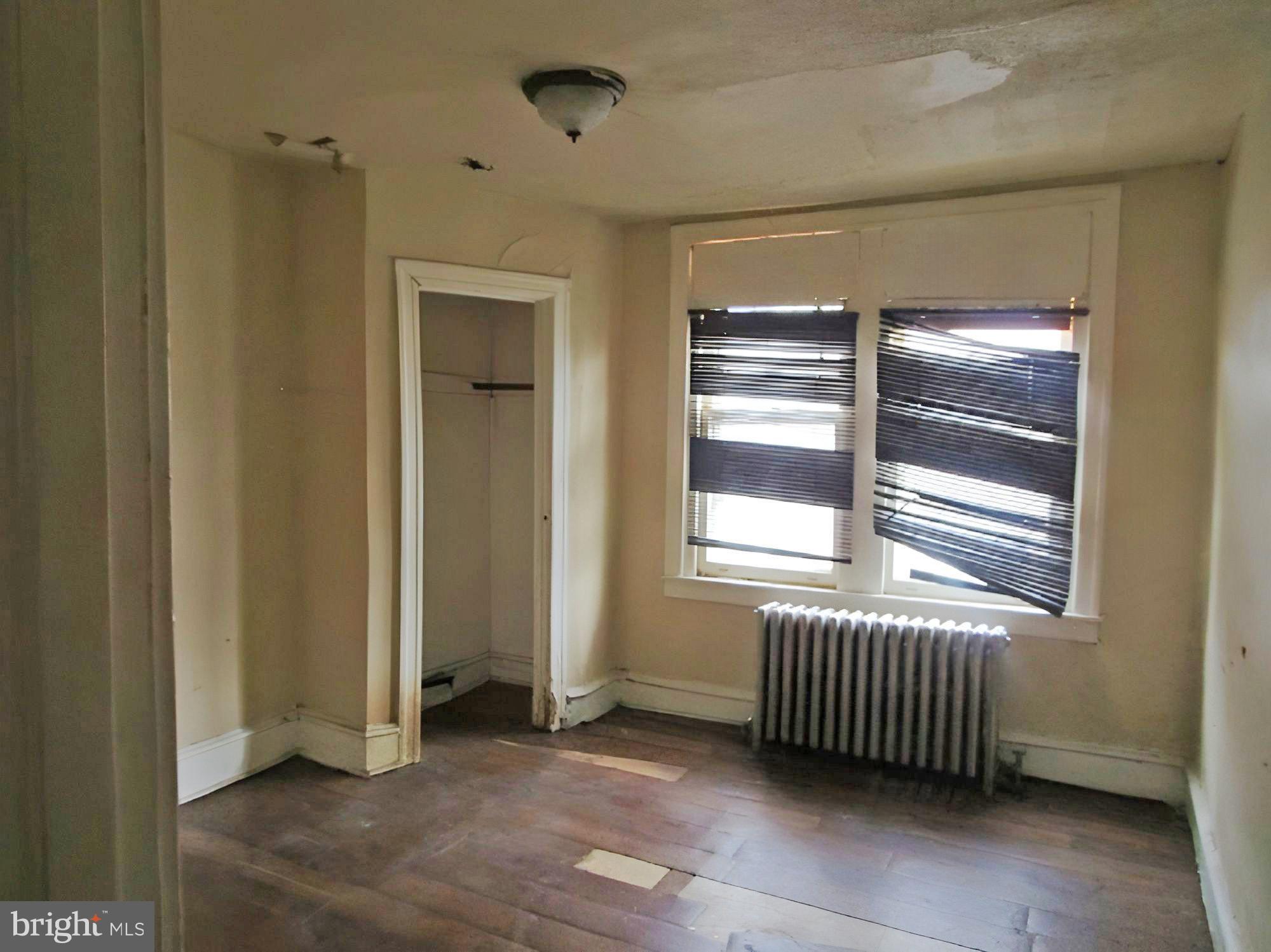FERN ROCK - Residential