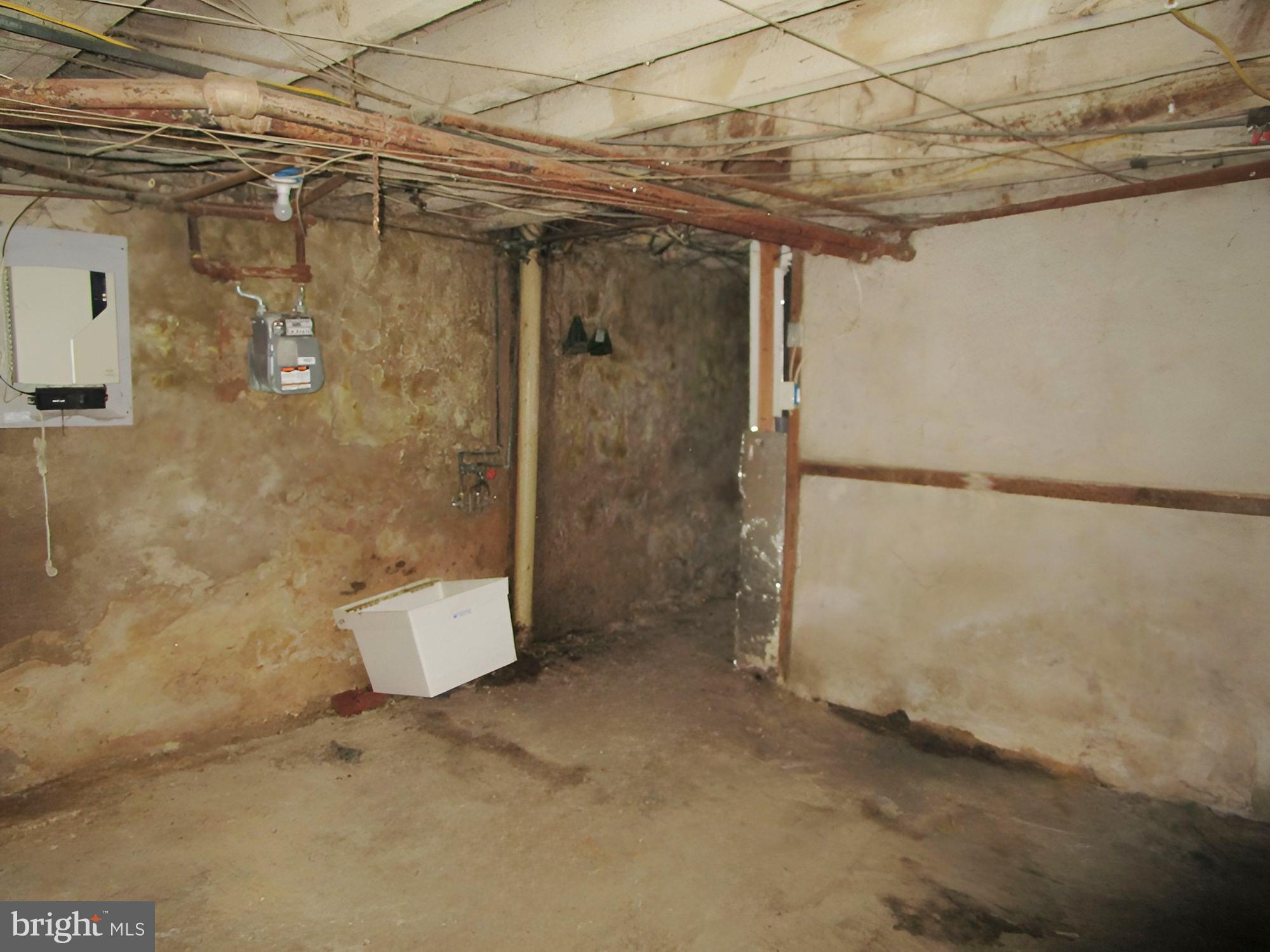 FERN ROCK - Residential