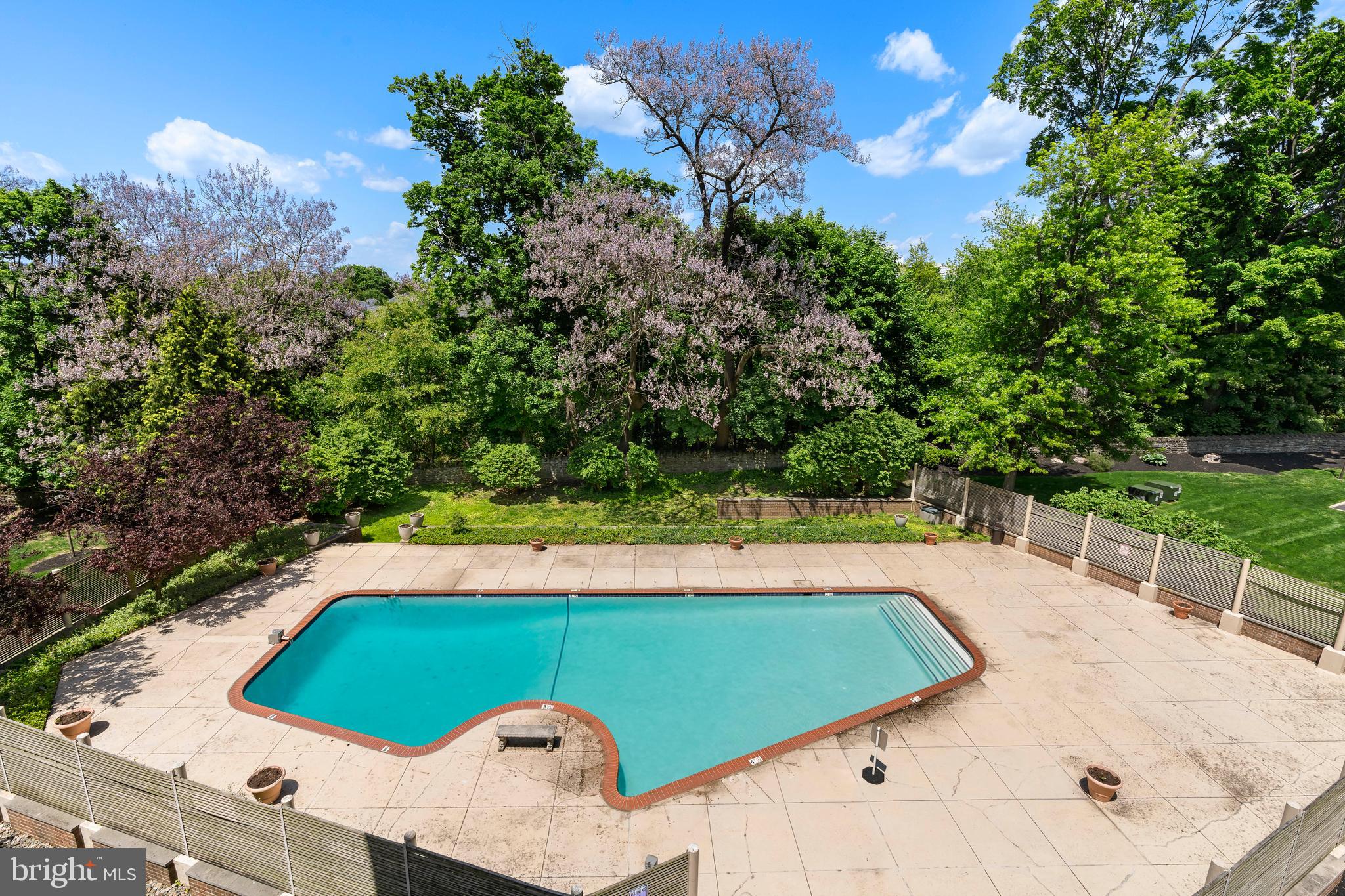BRIAR HOUSE - Residential