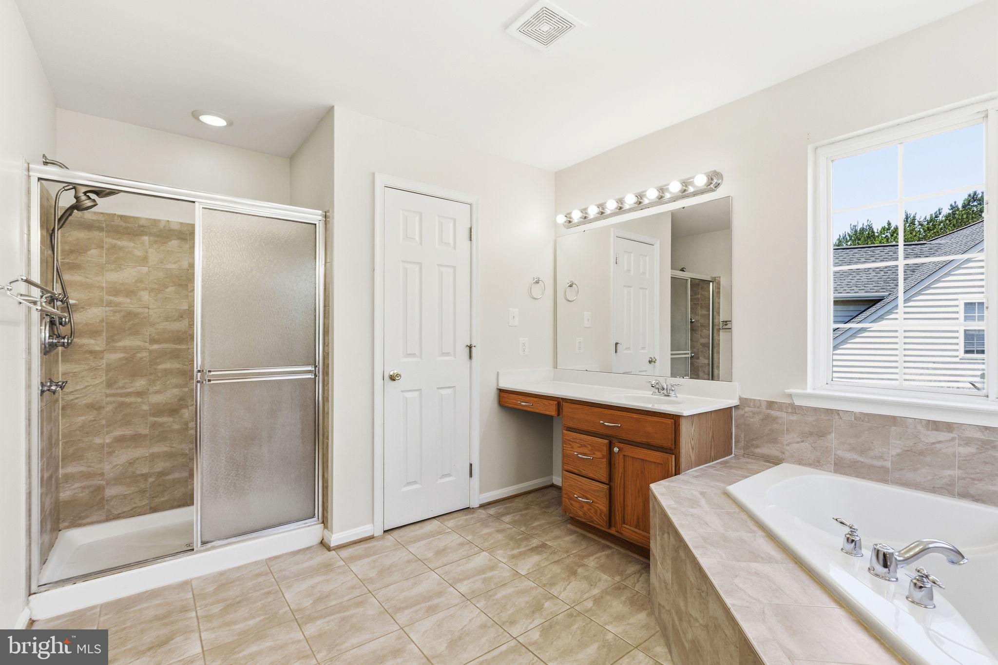 VILLAGES AT LEONARDTOWN - Residential