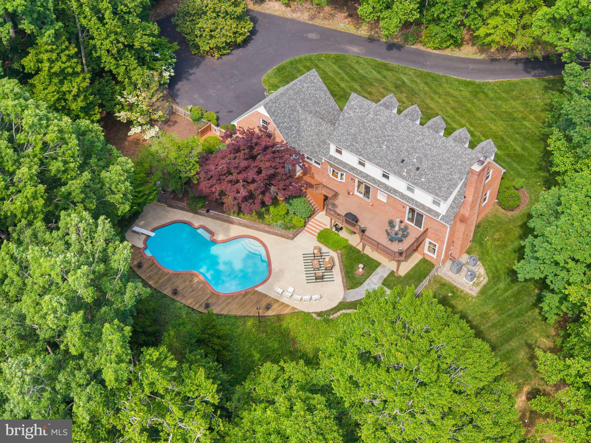 OCCOQUAN OVERLOOK - Residential